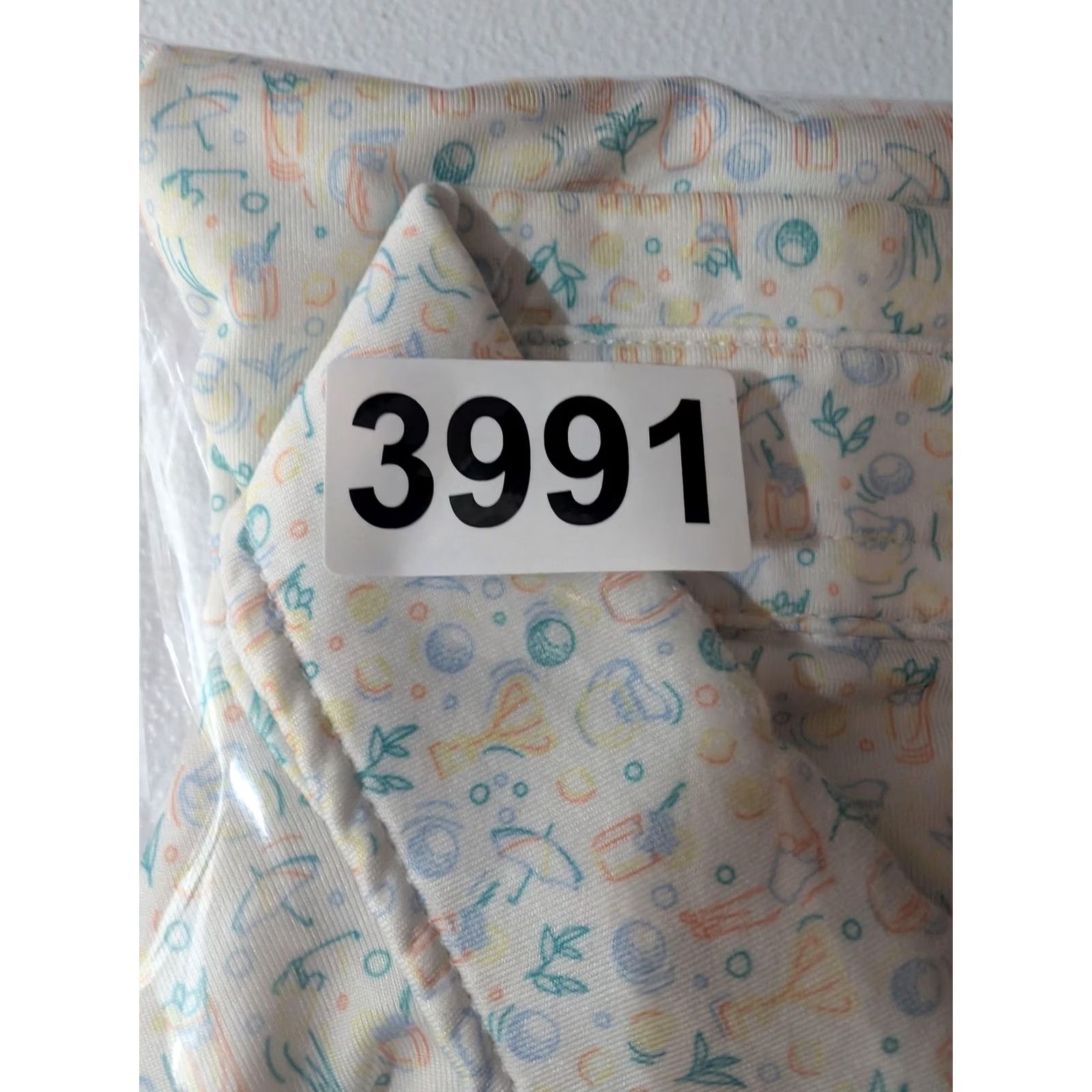 Peter Millar Peter Millar Polo Shirt Mens XL White Tropical Print Summer Comfort Golf Stretch Shirt Mens XL White Tropical Print Size US XL / EU 56 / 4 - 8 Thumbnail