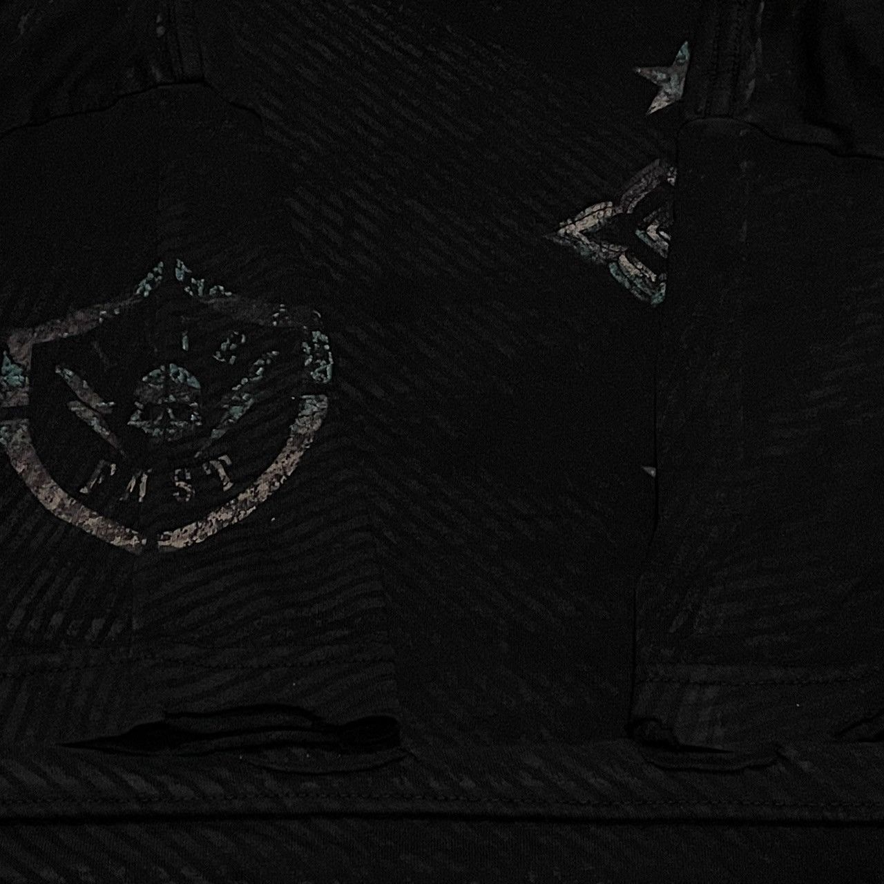 Affliction Rare Affliction Wings Cross Tee Y2K Style Size US XL / EU 56 / 4 - 7 Thumbnail