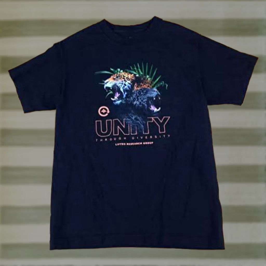 Vintage VINTAGE LRG T-Shirt Black Unity Medium Men Regular Crew Neck Short Sleeve Graphic Print Leopard Pattern Size US M / EU 48-50 / 2 - 1 Thumbnail