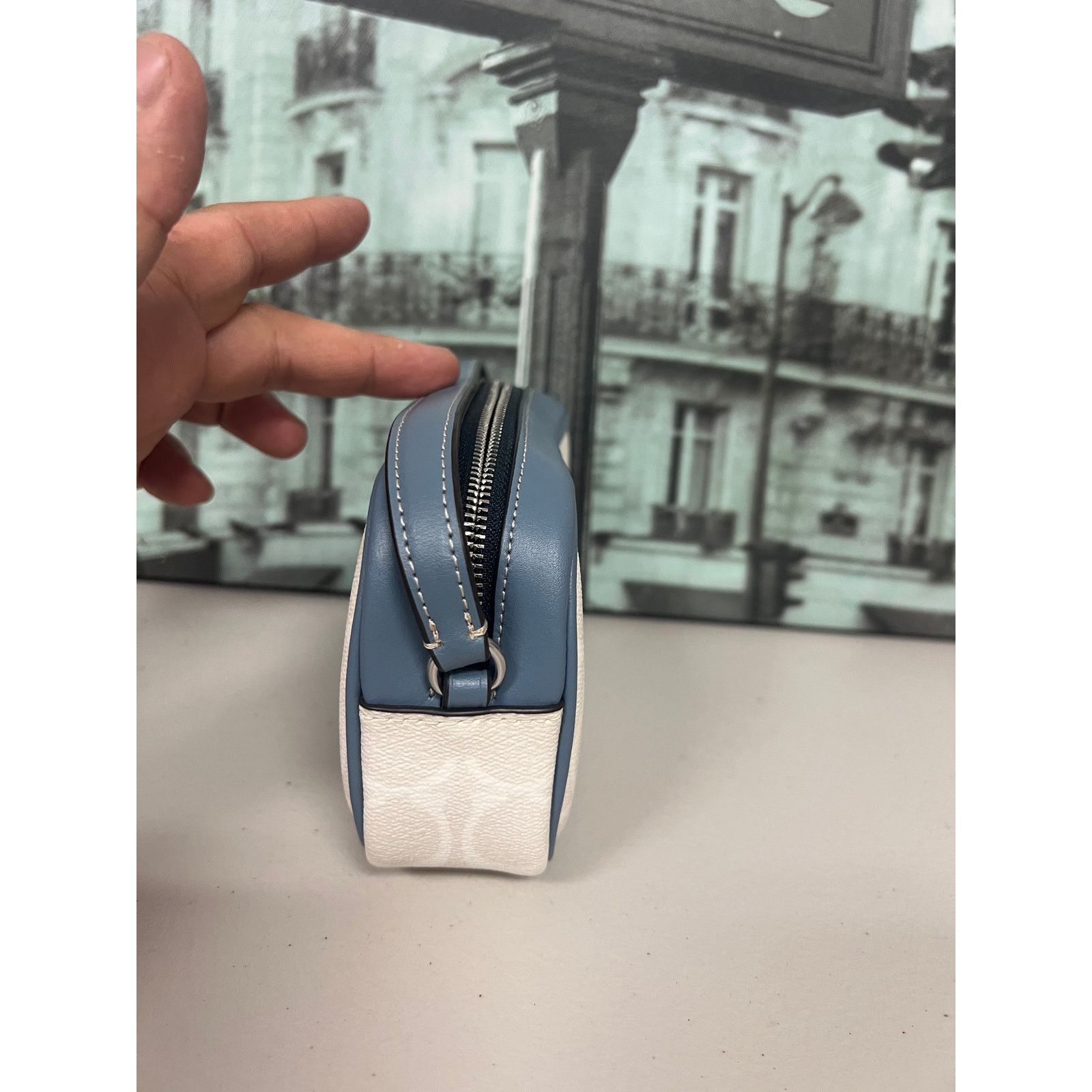 Coach Coach CB851 Jamie Wristlet In Signature Canvas IN Chalk Size ONE SIZE - 3 Thumbnail