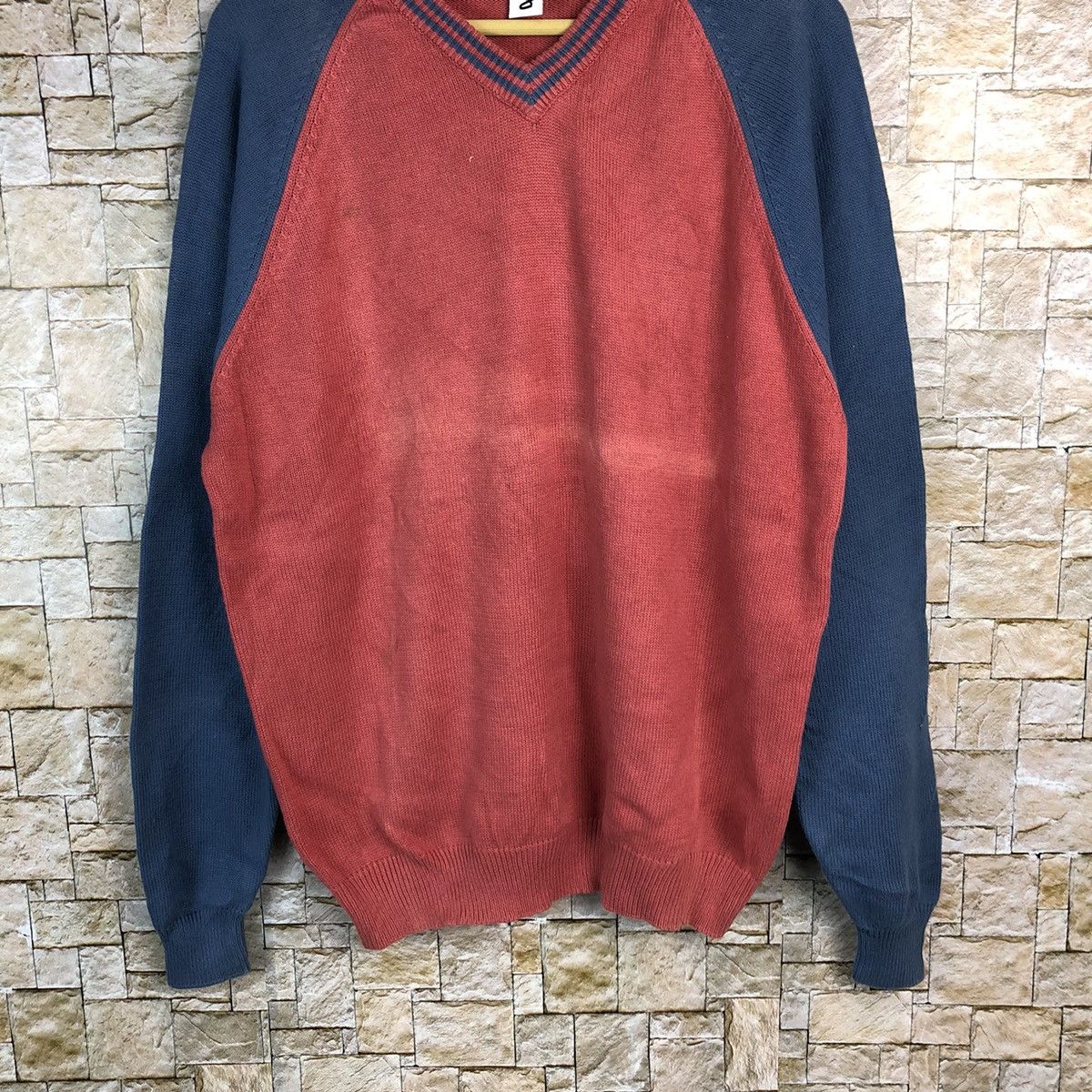 Japanese Brand × Vintage Japan vintage Red Sweatshirt #A718 Size US L / EU 52-54 / 3 - 3 Thumbnail