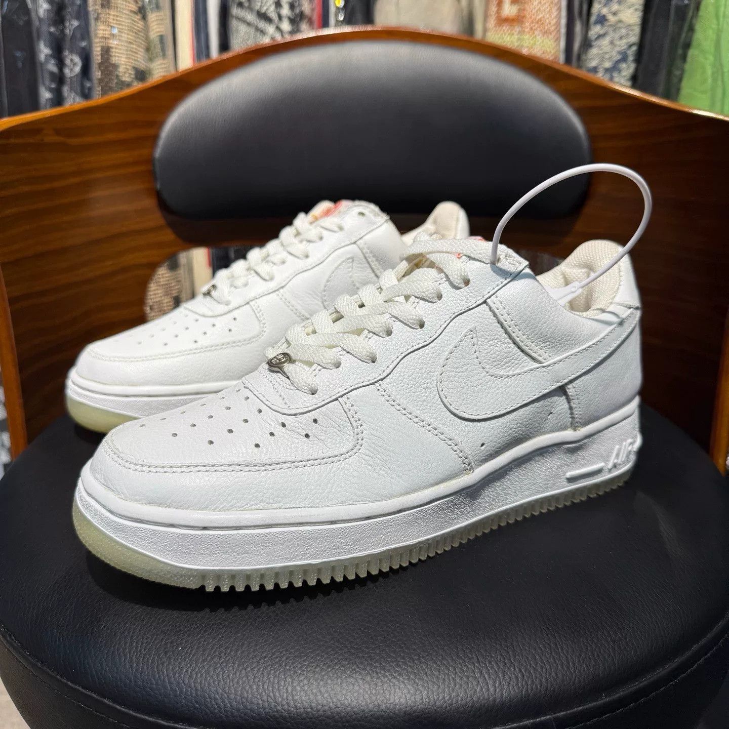 Nike Nike AF1 Lowtop Sneakers 40 Men Size US 7.5 / EU 40-41 - 1 Thumbnail