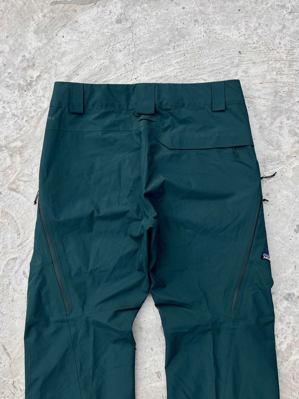 Patagonia Patagonia Powder Bowl Gore-tex Recco Ski Snow Pants Size US 38 / EU 54 - 12 Thumbnail
