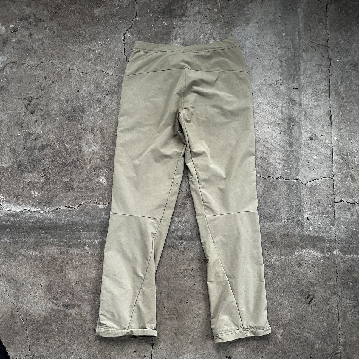Mountain Hardwear Mountain Hardwear Lightweight Hiking Pants Size US 32 / EU 48 - 6 Thumbnail