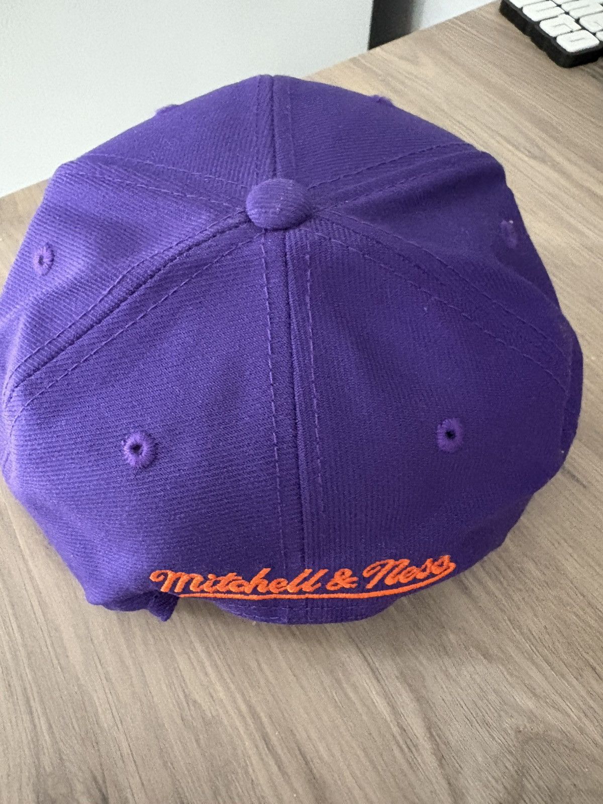 Mitchell & Ness Mitchell & Ness Phoenix Suns snapback hat Size ONE SIZE - 4 Thumbnail