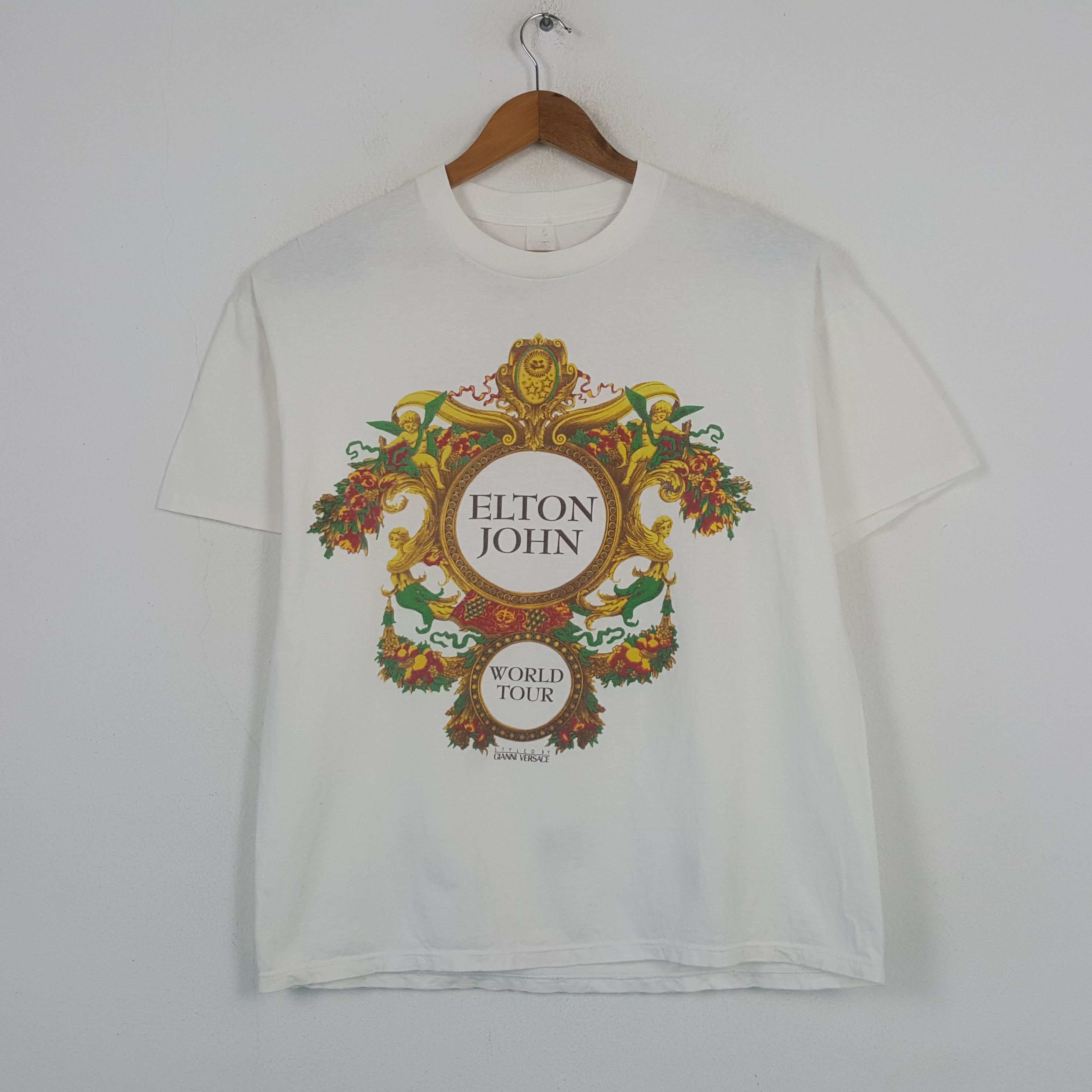 Band Tees Vintage ELTON JOHN British Singer Songwriter T-shirt 32 Size US L / EU 52-54 / 3 - 1 Thumbnail