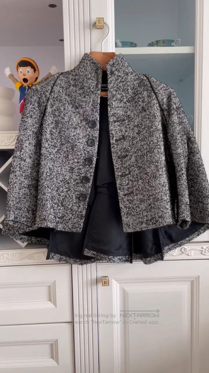 Junya Watanabe Junya Watanabe Cape Wool Coat Size XS / US 0-2 / IT 36-38 - 1 Thumbnail