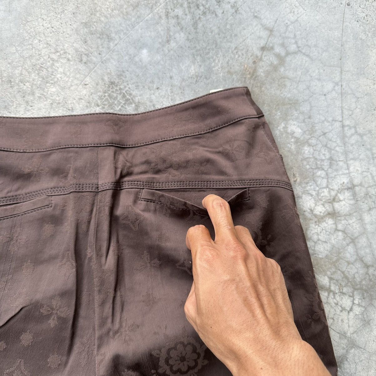 Hiroko Koshino Homme × Japanese Brand VINTAGE HIROKO KOSHINO HOMME STRETCHABLE MONOGRAM PANTS Size 28" / US 6 / IT 42 - 15 Thumbnail