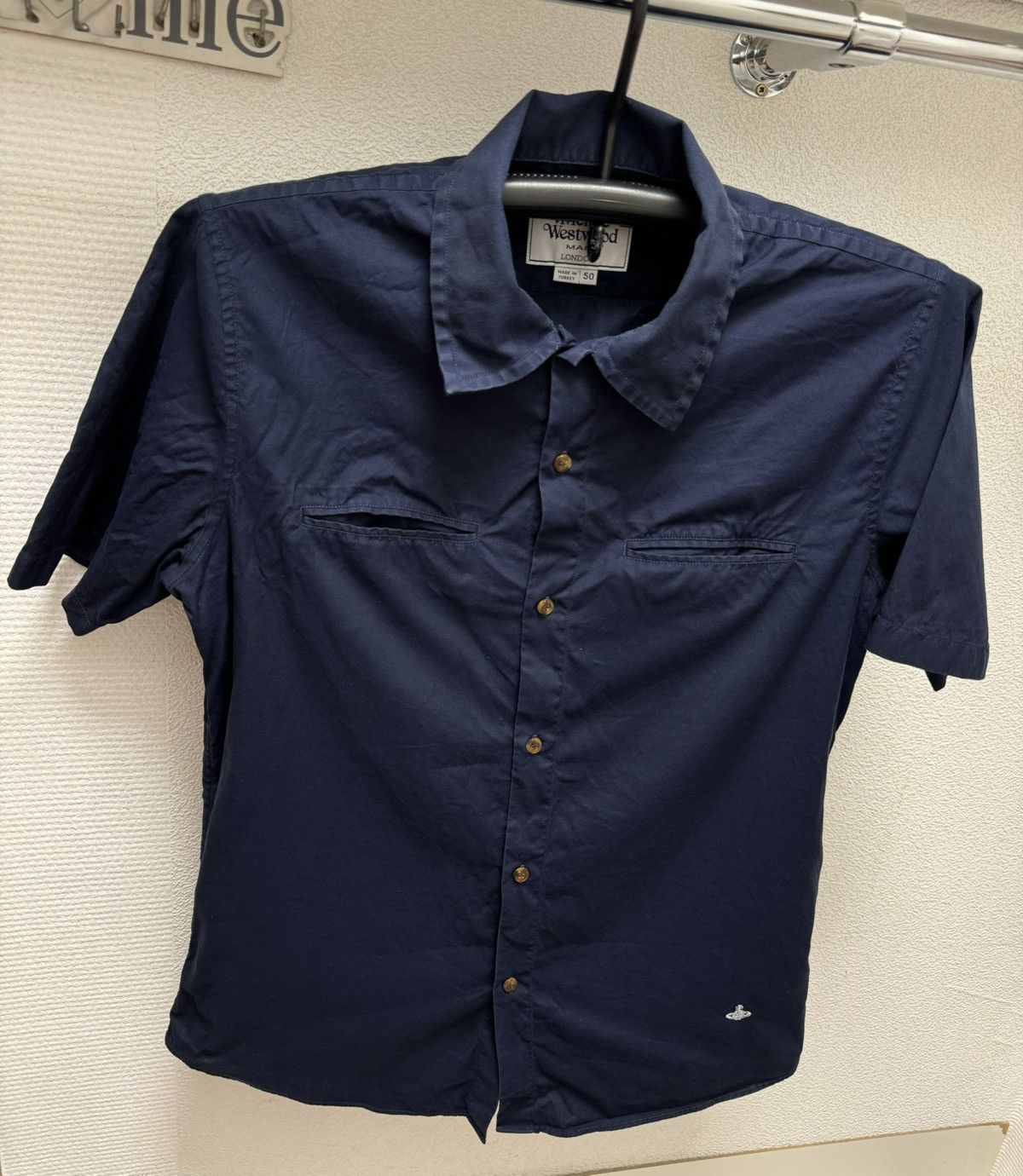 Vivienne Westwood Vivienne Westwood shirt 50 size M-L luxury Size US L / EU 52-54 / 3 - 2 Thumbnail