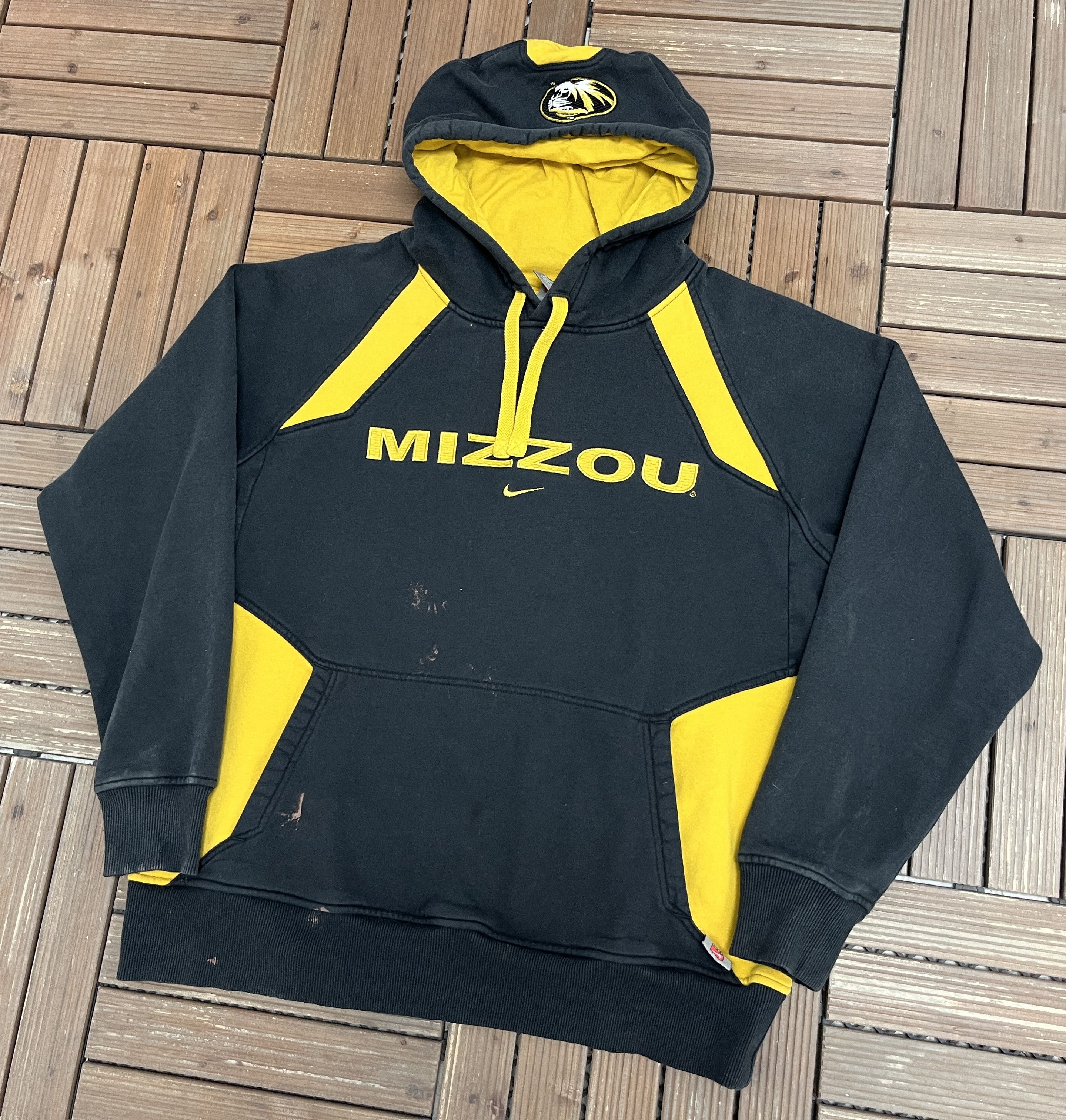 Nike × Vintage Mizzou Tigers Vintage Nike Black Hoodie Sweater Size US M / EU 48-50 / 2 - 3 Thumbnail