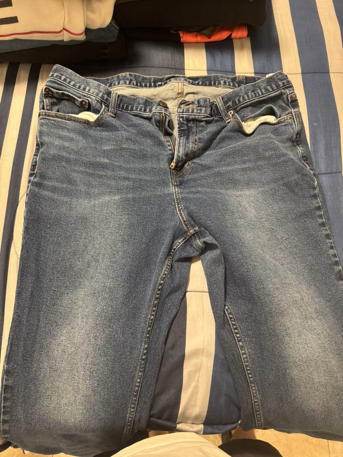 Old Navy Old Navy Men’s Boot Cut Built-In Flex Denim Jeans 40x30 Size US 40 / EU 56 - 2 Thumbnail