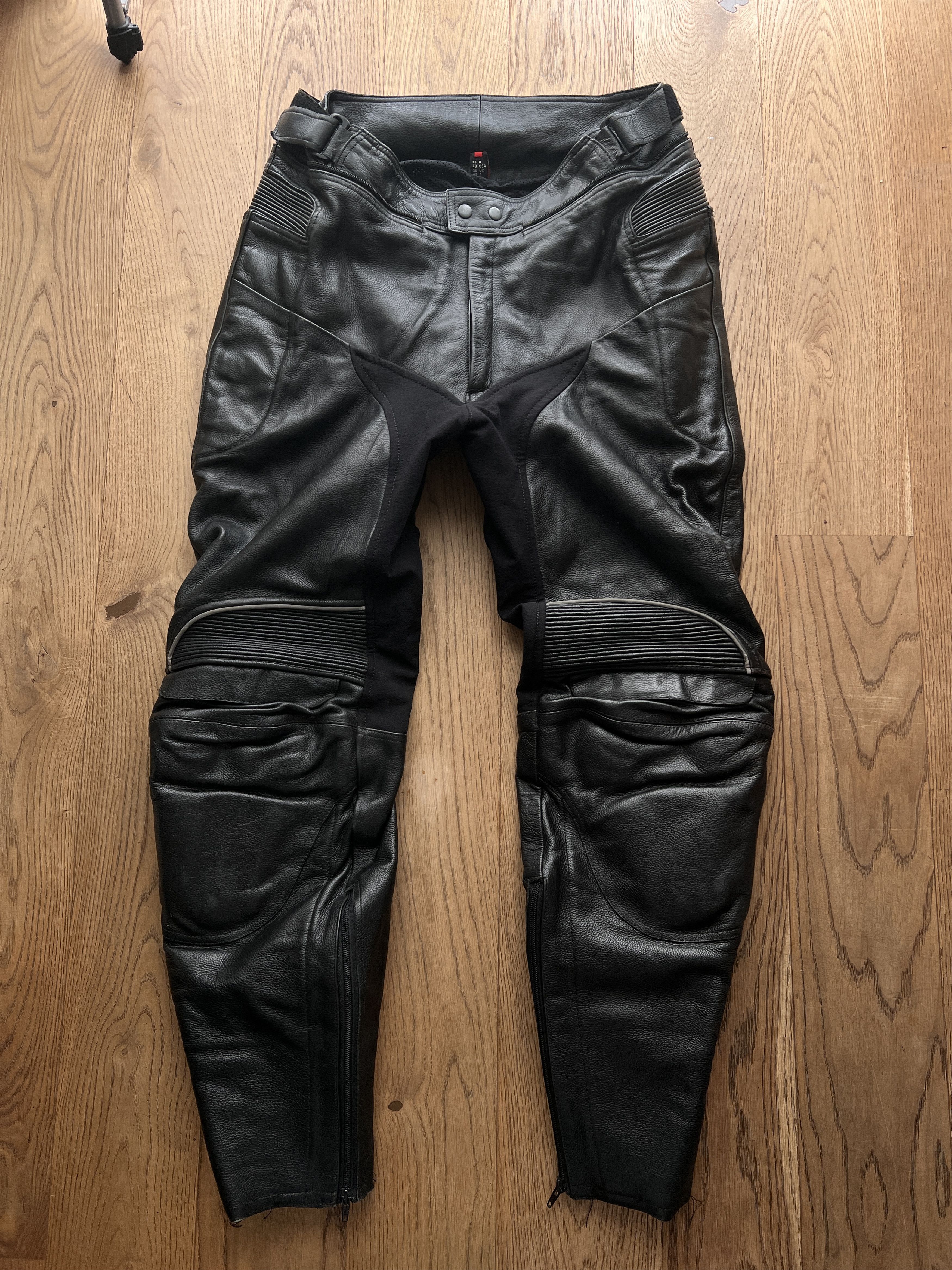 Yohji Yamamoto SICK VINTAGE 2000S RACING BIKER LEATHER PANTS I6W9 LGB VIBE Size US 36 / EU 52 - 1 Thumbnail