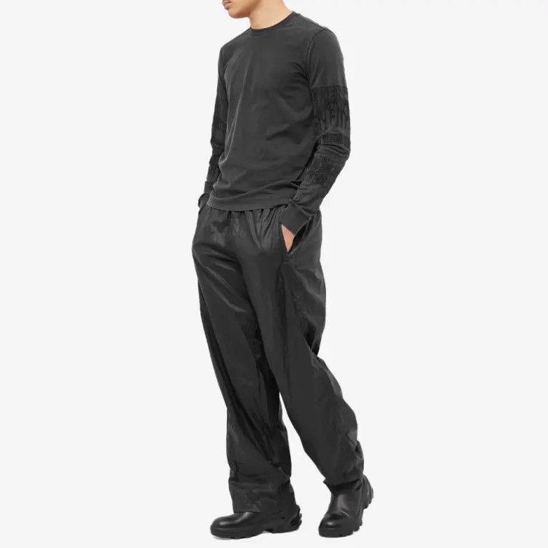 Givenchy o1loc1c0724 Crewneck in Black Size US L / EU 52-54 / 3 - 4 Thumbnail