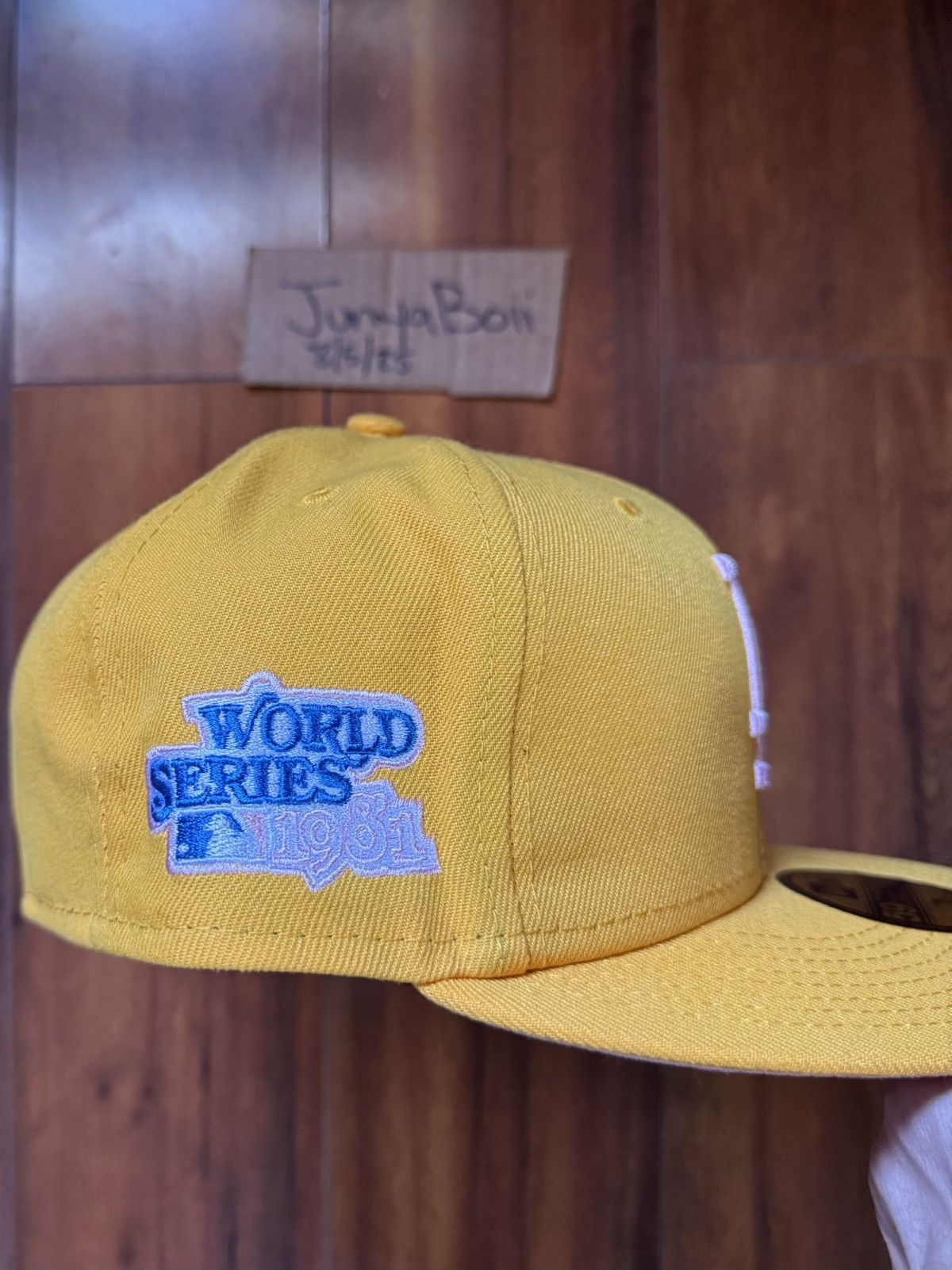 Hat Club Size 7 LA Dodgers 1998 World Series Pink Lemonade Fitted Size ONE SIZE - 3 Thumbnail