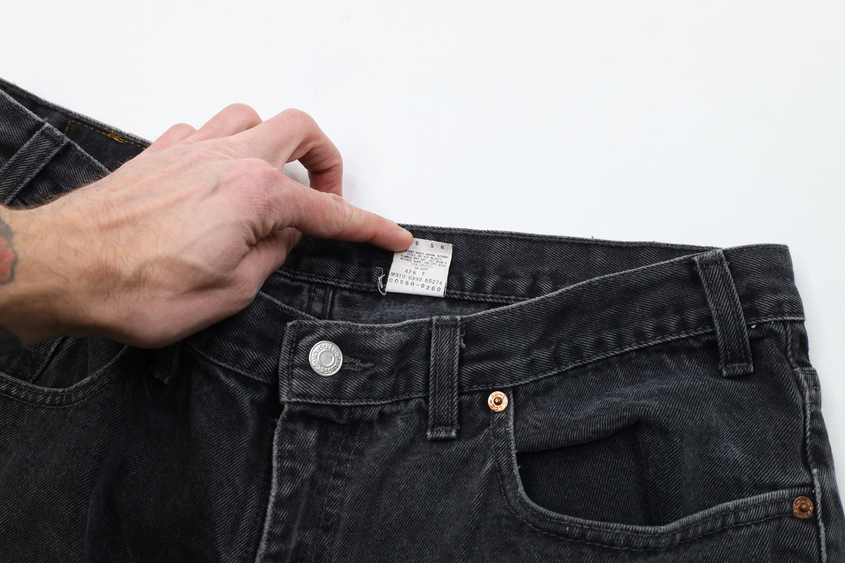 Levi's Vintage 90s Levis 550 Relaxed Fit Denim Jeans Black Cotton Size US 40 / EU 56 - 9 Thumbnail
