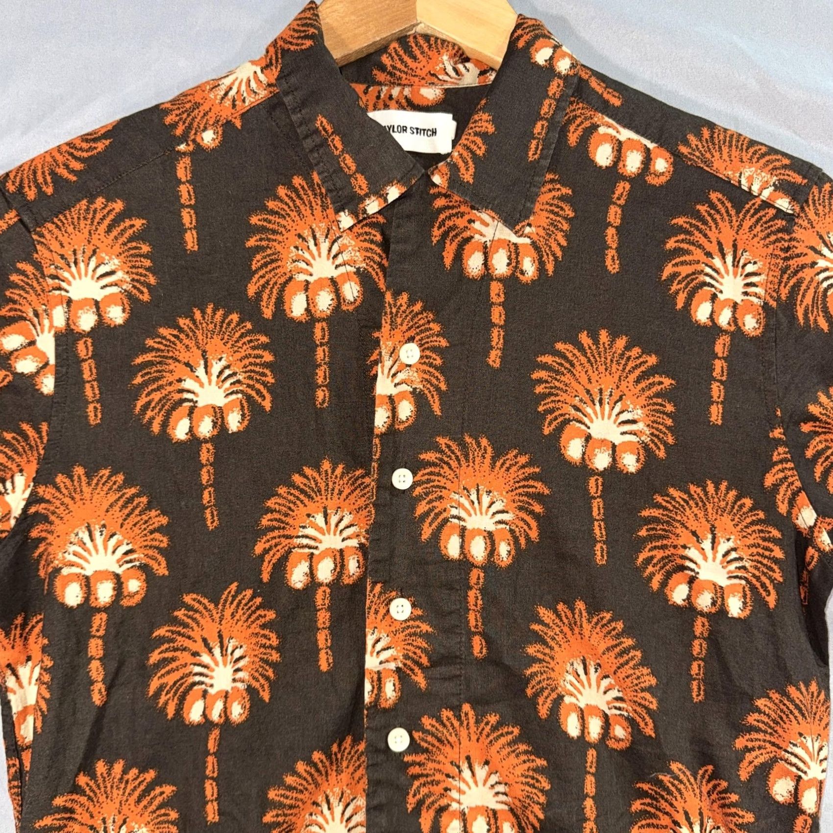 Taylor Stitch Taylor Stitch Hawthorne in Mirage Palm Organic Cotton Linen Short Sleeve Shirt Mens 36 Brown Graphic Print Tropical 70/30 Lightweight Button-Up Size US 36 / EU 52 - 5 Thumbnail