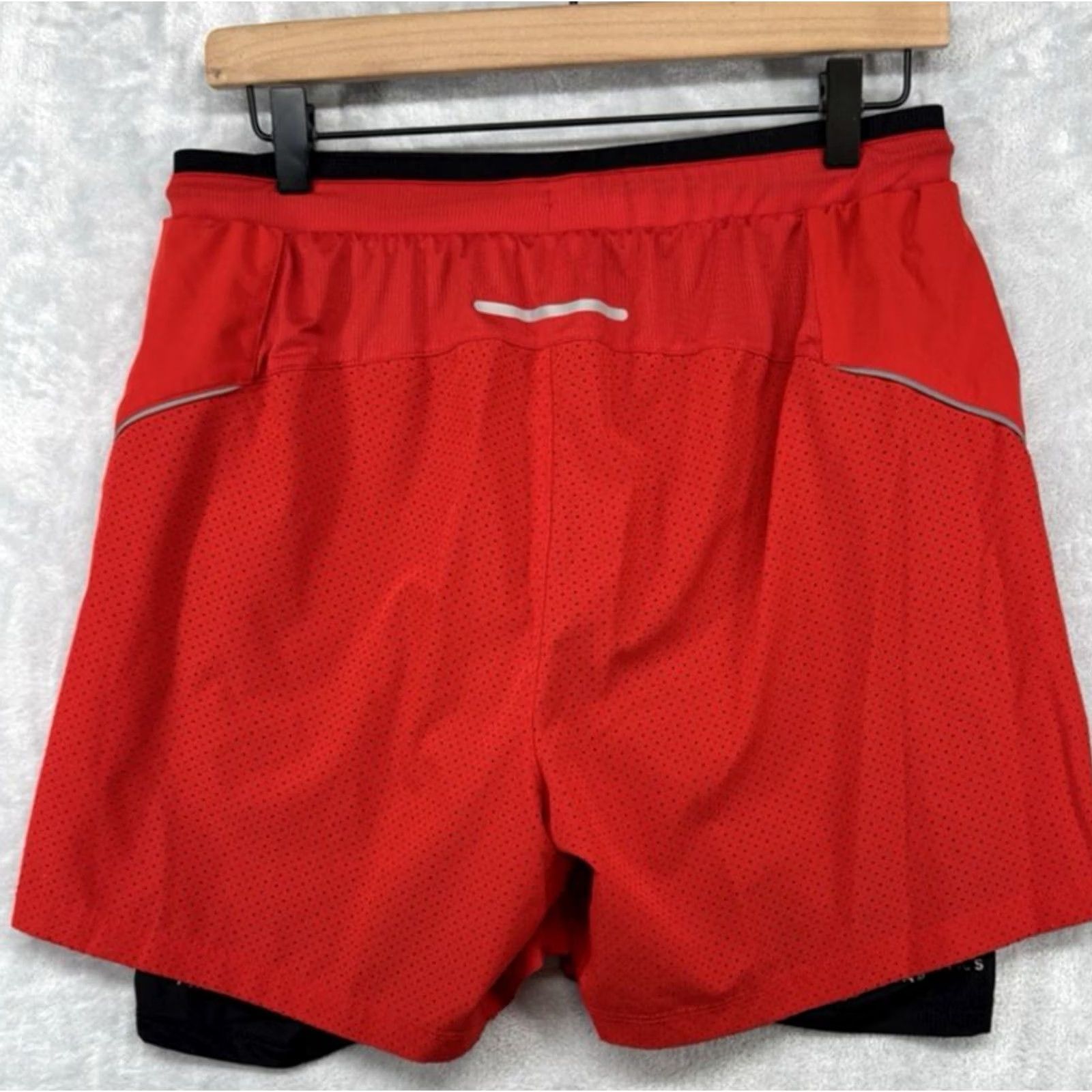 Fabletics Fabletics Kadence Shorts Lined Red Black Men's Medium M 5" Inseam Size US 31 - 2 Thumbnail