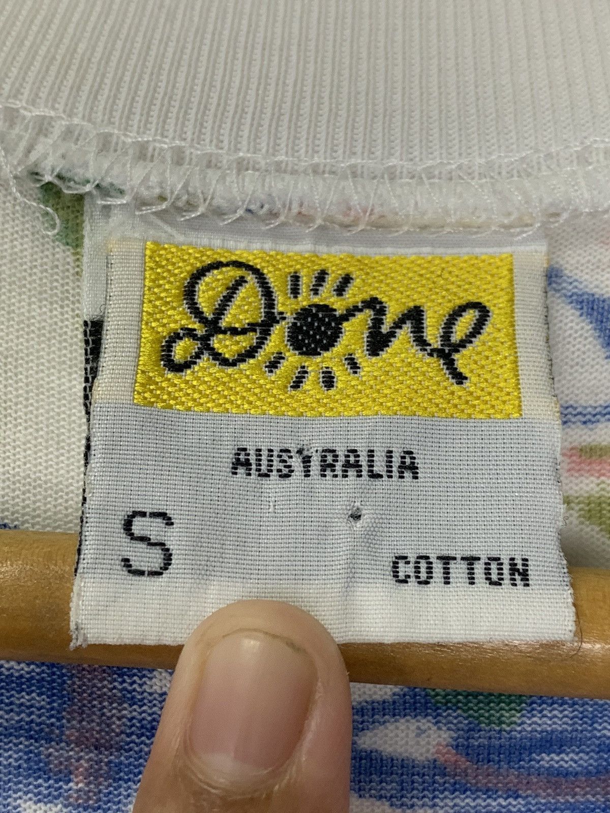 Vintage Vintage Australia OP t-shirt Size US S / EU 44-46 / 1 - 14 Thumbnail