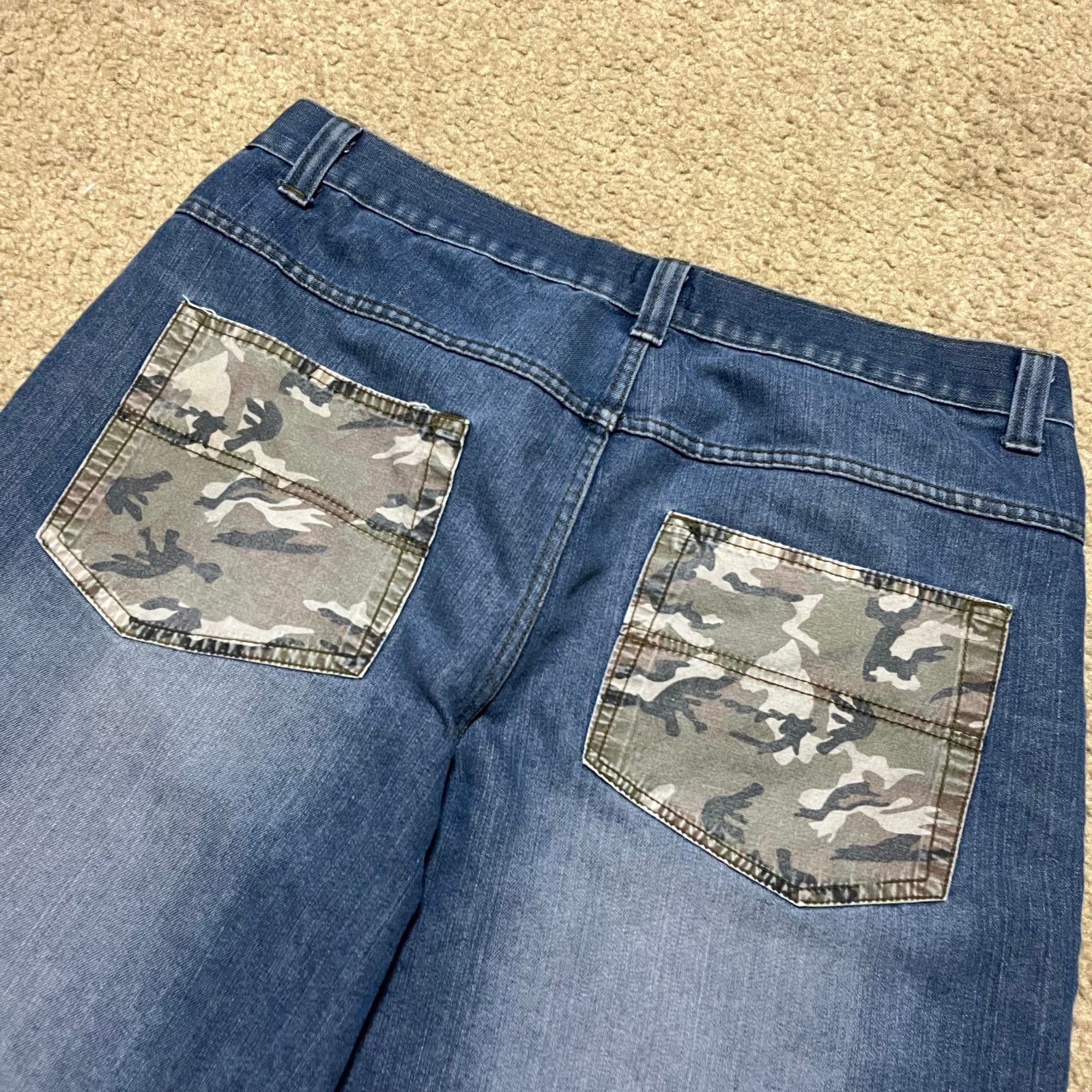 Other Y2K Revolution Baggy Skater Acid Washed Camo Pocket Jorts 38 Size US 38 / EU 54 - 3 Thumbnail