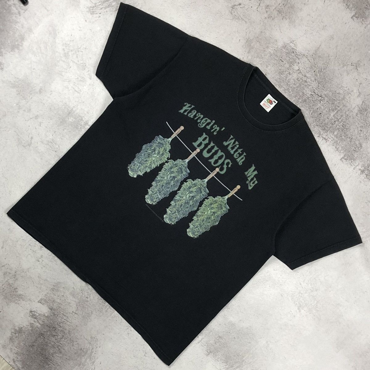 Vintage Hanging With My Buds Weed Graphic Tee Size US XL / EU 56 / 4 - 1 Thumbnail