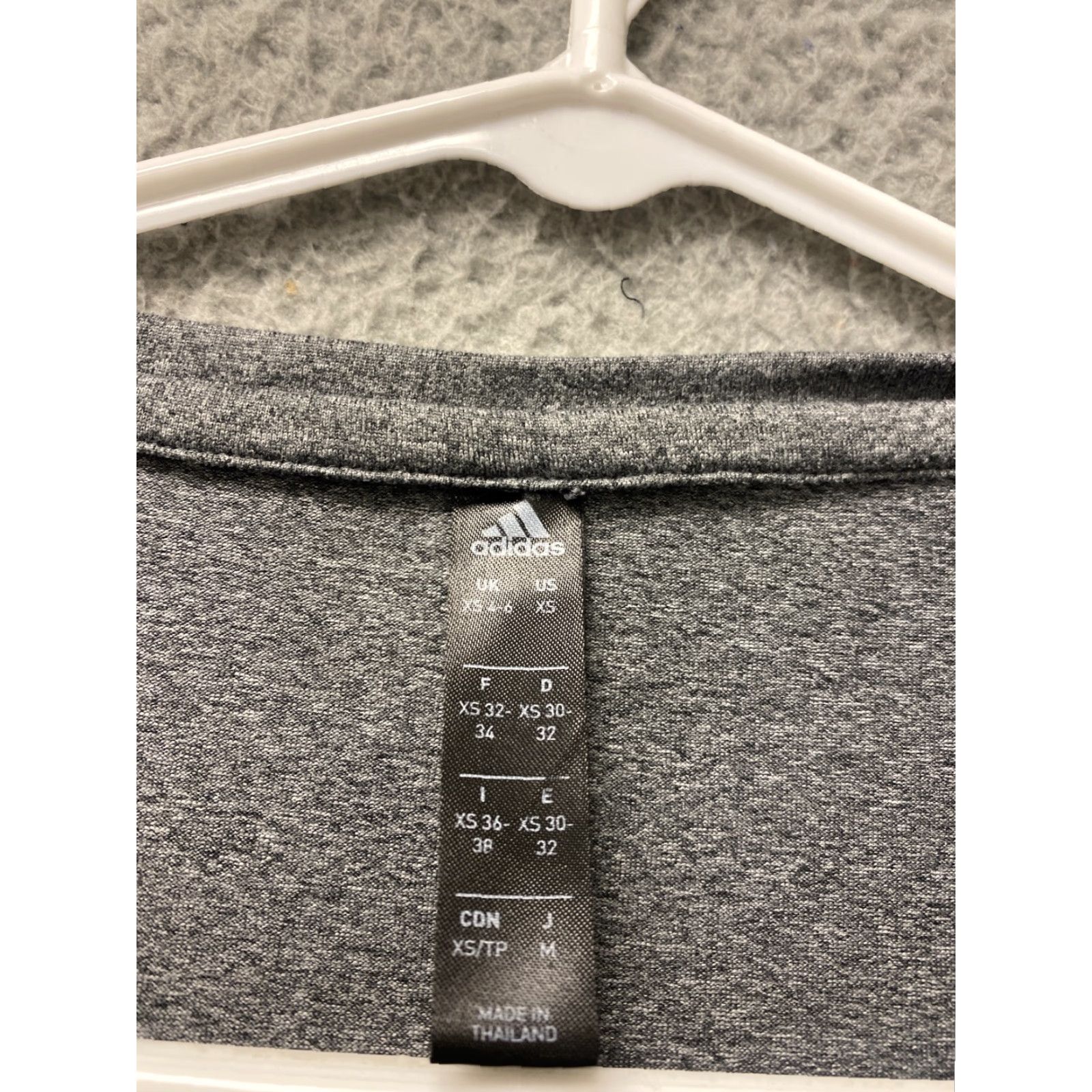 Adidas Adidas T-Shirt Womens Cropped Casual 90s Gray XS Cotton Crew Neck Short Sleeve Womens XS Size XS / US 0-2 / IT 36-38 - 3 Thumbnail