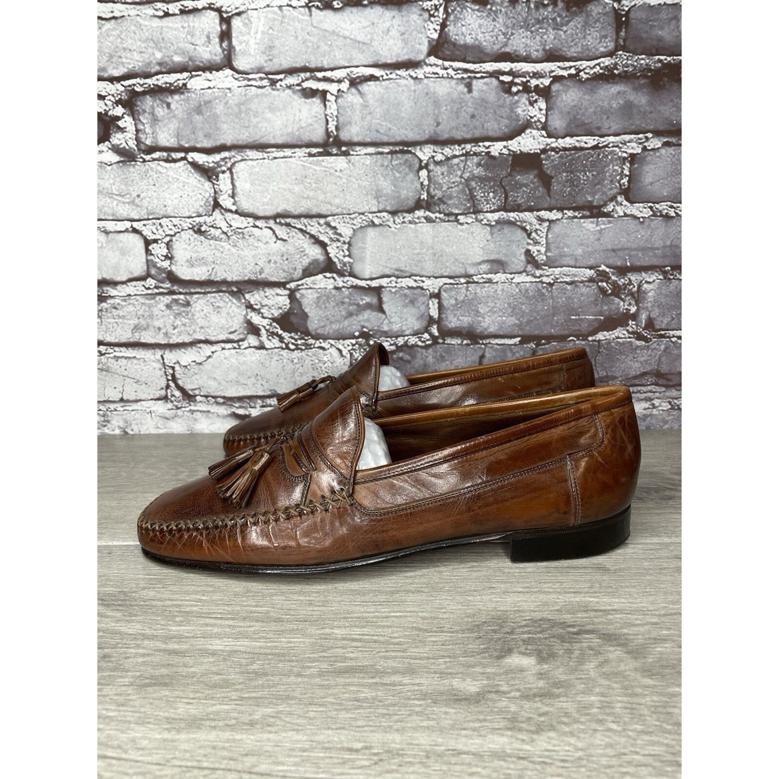 Johnston & Murphy Johnston & Murphy Brown Leather Handsewn Moc Tassel Loafers Size US 11 / EU 44 - 22 Thumbnail