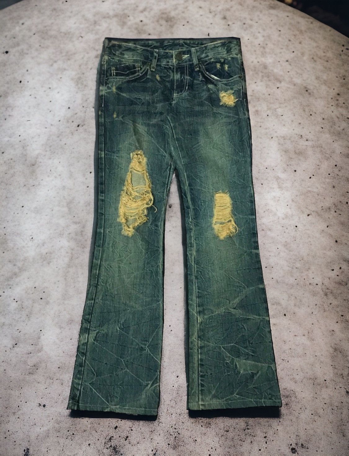image of Avant Garde x If Six Was Nine Flare Japan Distressed Art Earthquake Storm Lighting Outfits (Size 29