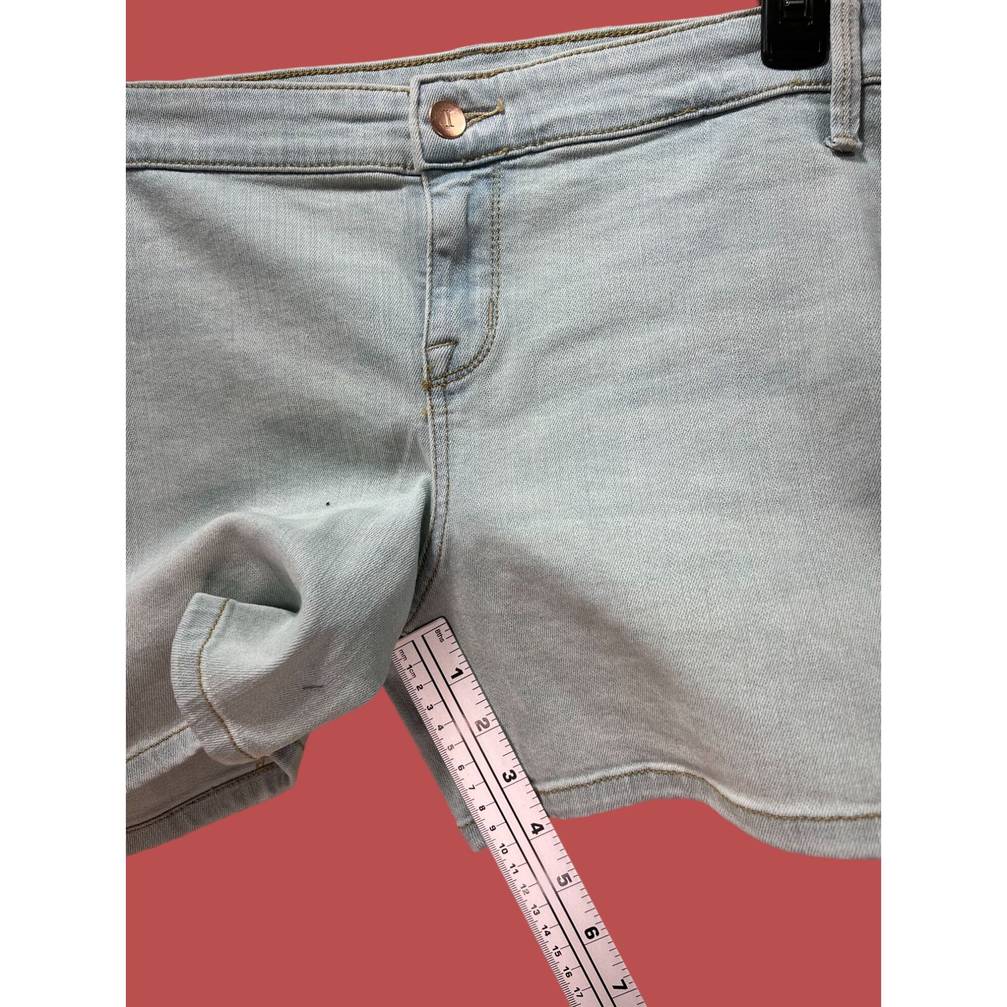 Other Isabel Maternity - Under Belly Maternity Jean Shorts - Light Size 38" / US 16 / IT 52 - 8 Thumbnail