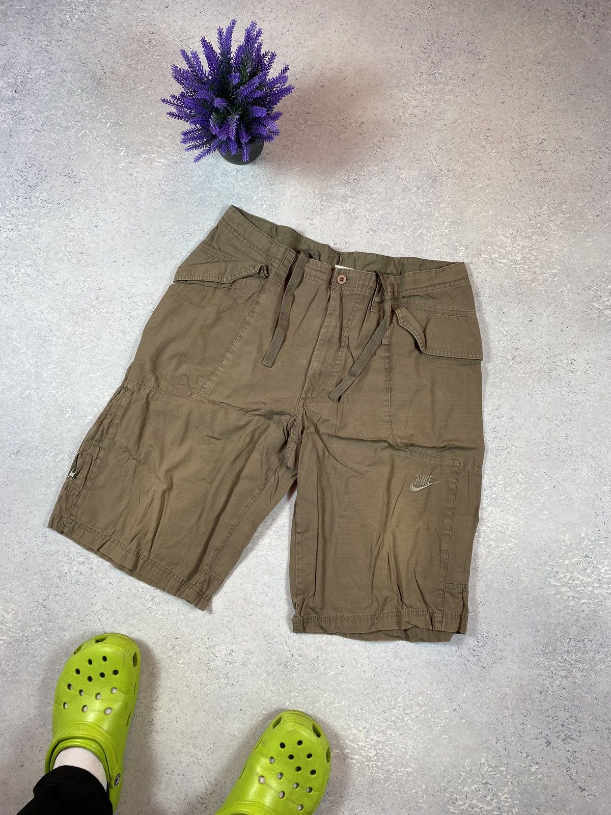 Nike × Vintage Vintage Nike Brown Men’s Cargo Shorts Size Large Size US 34 / EU 50 - 1 Thumbnail