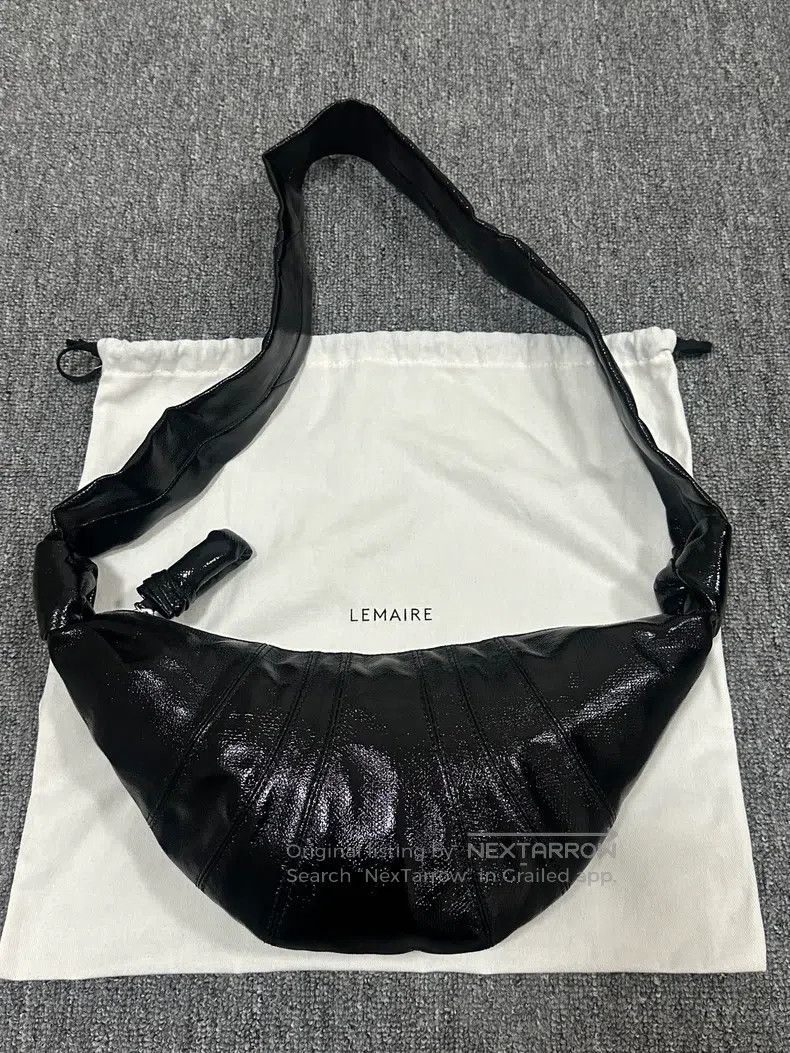 Lemaire LEMAIRE Small Black Coated Leather Horn Bag Size ONE SIZE - 1 Thumbnail