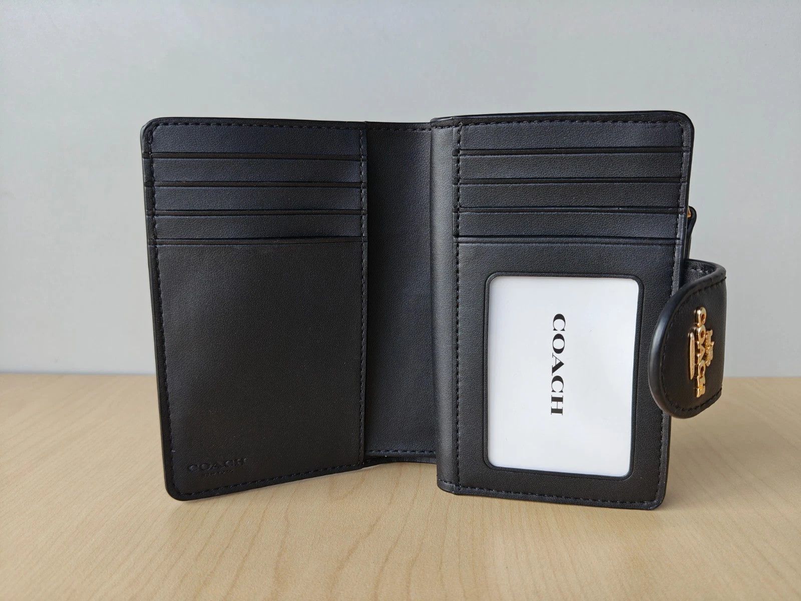 Coach Coach Medium Corner Zip Wallet In Signature T/1012 Size ONE SIZE - 8 Thumbnail