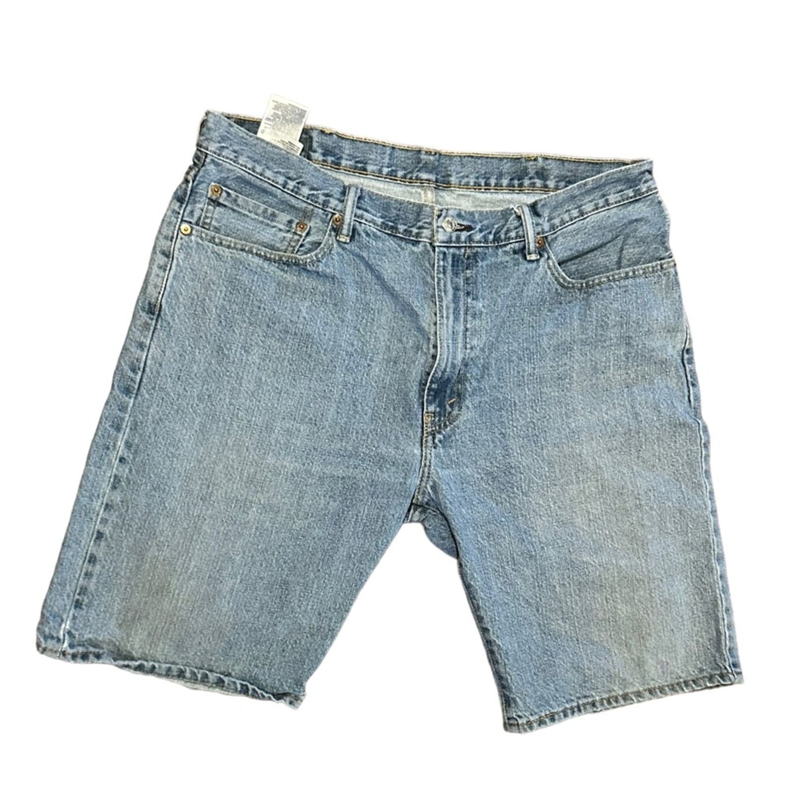 Levi's Levi’s 505 Denim Jean Jhorts/ Shorts Size 38 with 10” Inseam Size US 38 / EU 54 - 1 Thumbnail