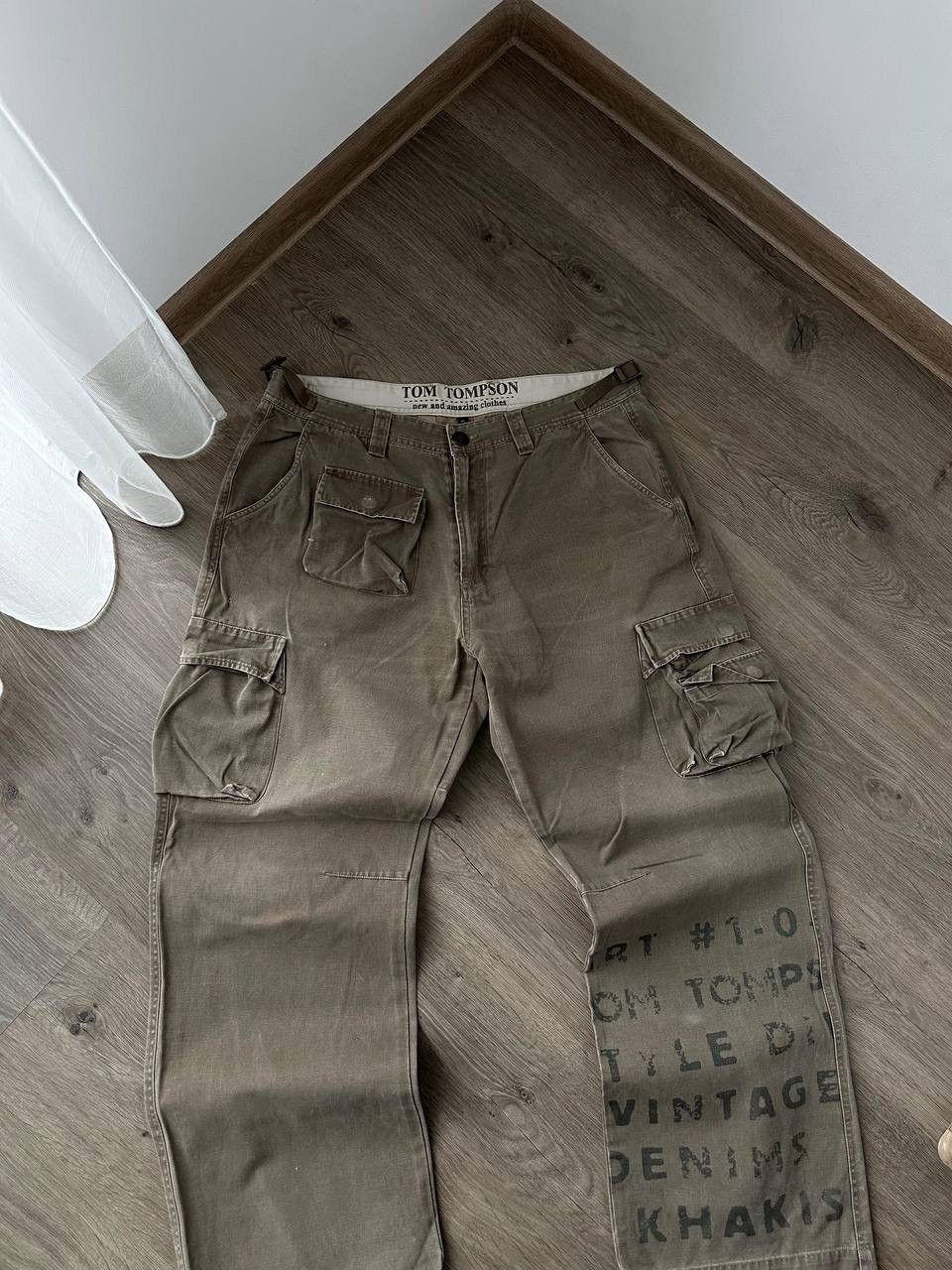 Japanese Brand × Vintage Vintage Japanese Cargo Baggy Pocket Distressed Beige Pants Size US 34 / EU 50 - 6 Thumbnail