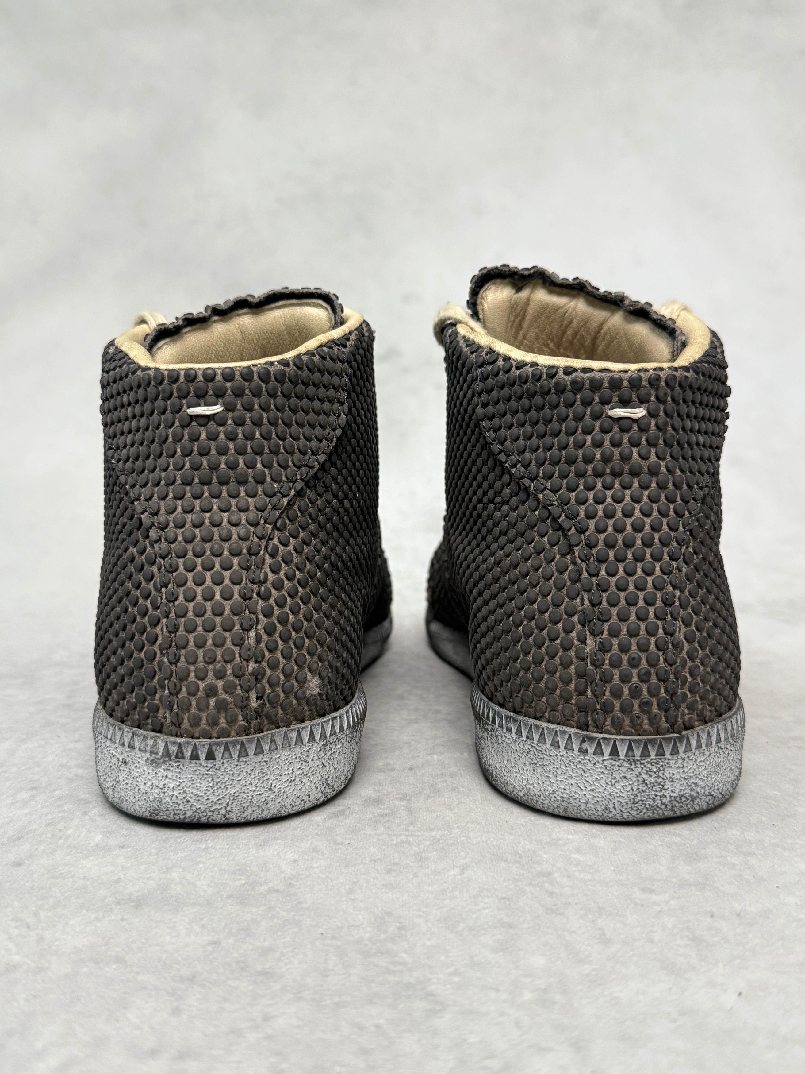 Maison Margiela Maison Margiela GATs Hightop Polka Dot Grey Size US 9.5 / EU 42-43 - 5 Thumbnail