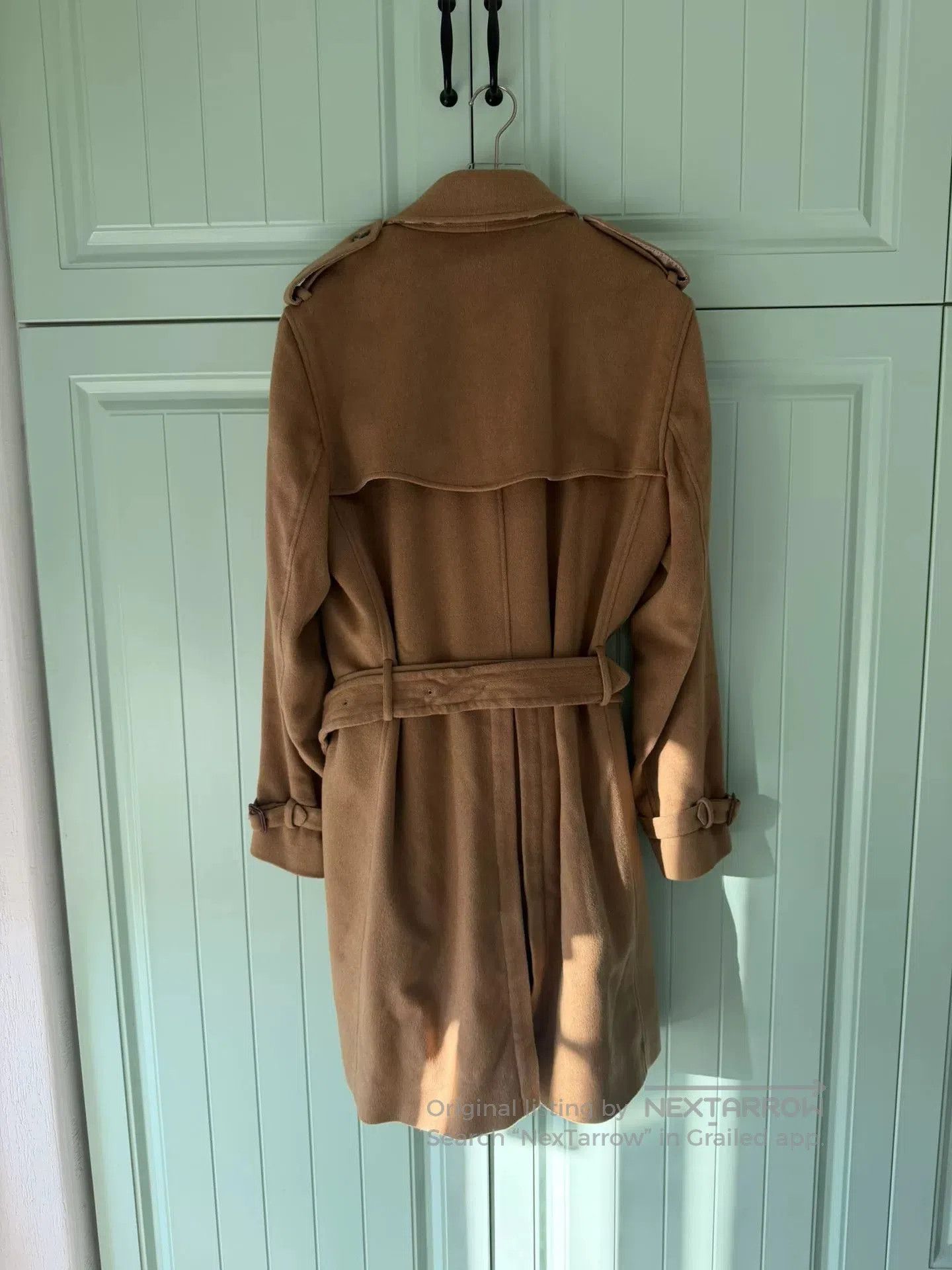 Burberry Burberry Men's Mid. Size US M / EU 48-50 / 2 - 2 Thumbnail