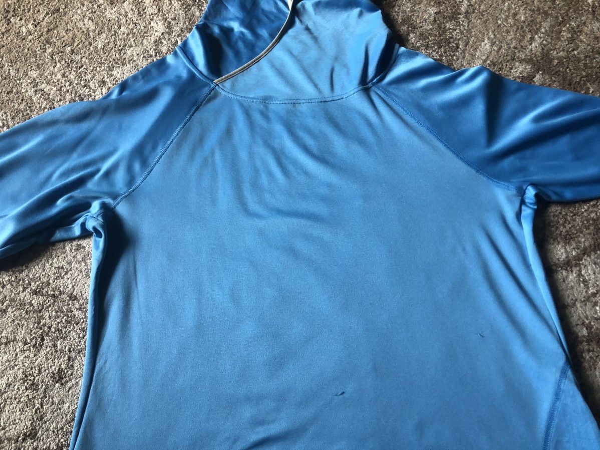 Patagonia × Vintage Vintage PATAGONIA long sleeve light hoodie XL Size XL / US 12-14 / IT 48-50 - 2 Thumbnail
