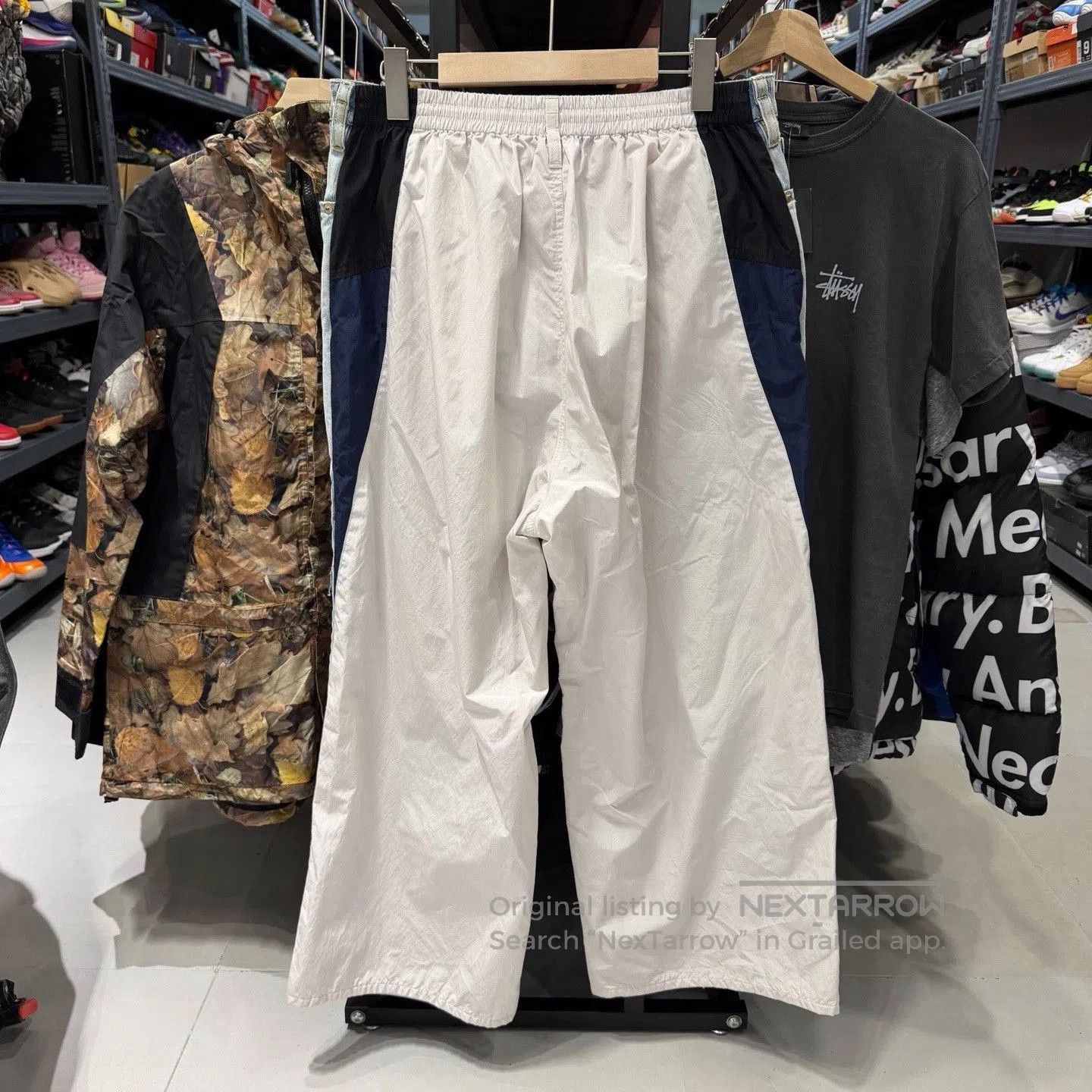 Balenciaga Balenciaga Baggy Indigo Patchwork Jeans. Size 31" - 2 Thumbnail