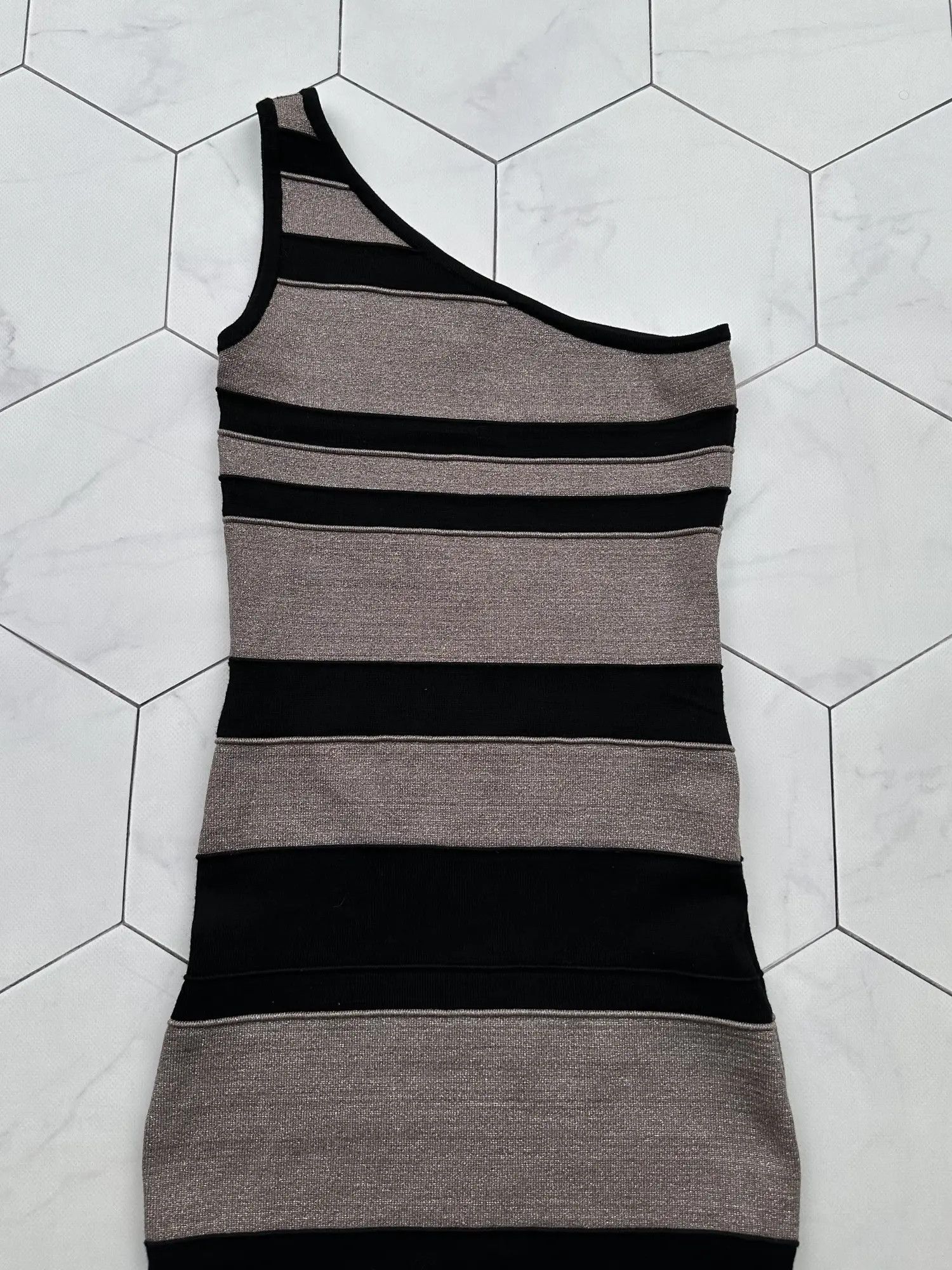 Bebe Bebe Mini Dress (B333) Size S / US 4 / IT 40 - 8 Thumbnail