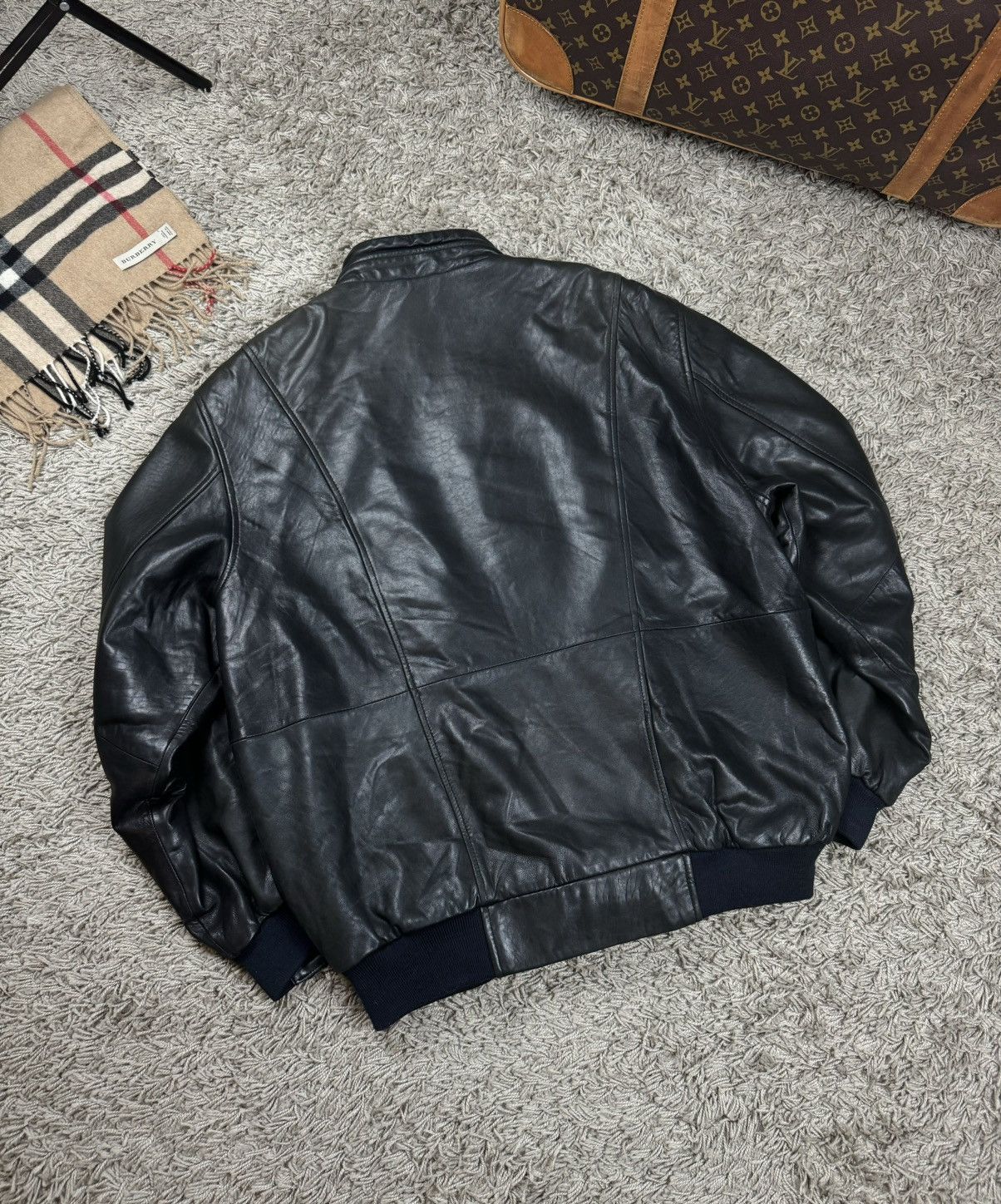 Vintage Vintage leather jacket bomber 90s original casual item Size US XL / EU 56 / 4 - 2 Thumbnail