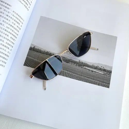 Electric Visual × Vintage Retro punk sunglasses Size ONE SIZE - 2 Thumbnail