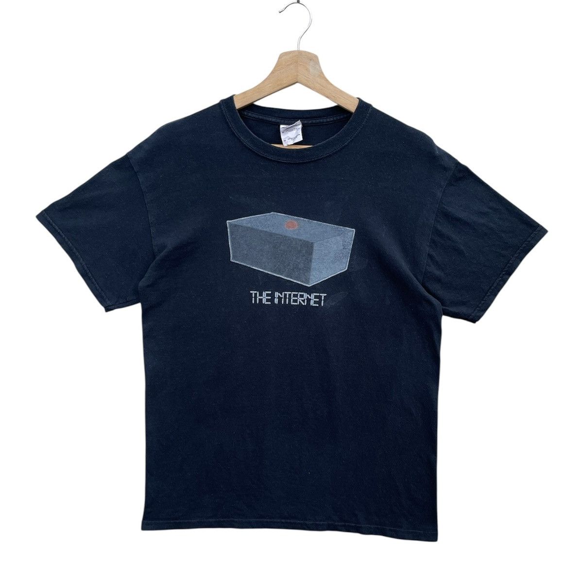 Gildan RARE🔥 The Internet Size US M / EU 48-50 / 2 - 1 Thumbnail