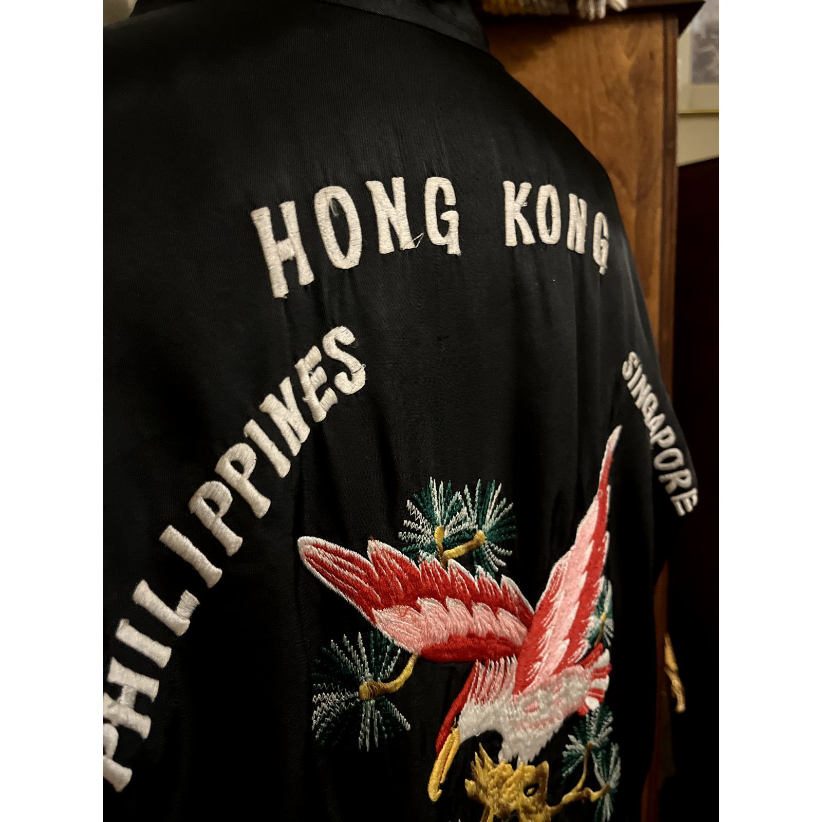 Vintage Vtg '82 Hong Kong Satin Embroidered Souvenir Tour Jacket Size US S / EU 44-46 / 1 - 5 Thumbnail