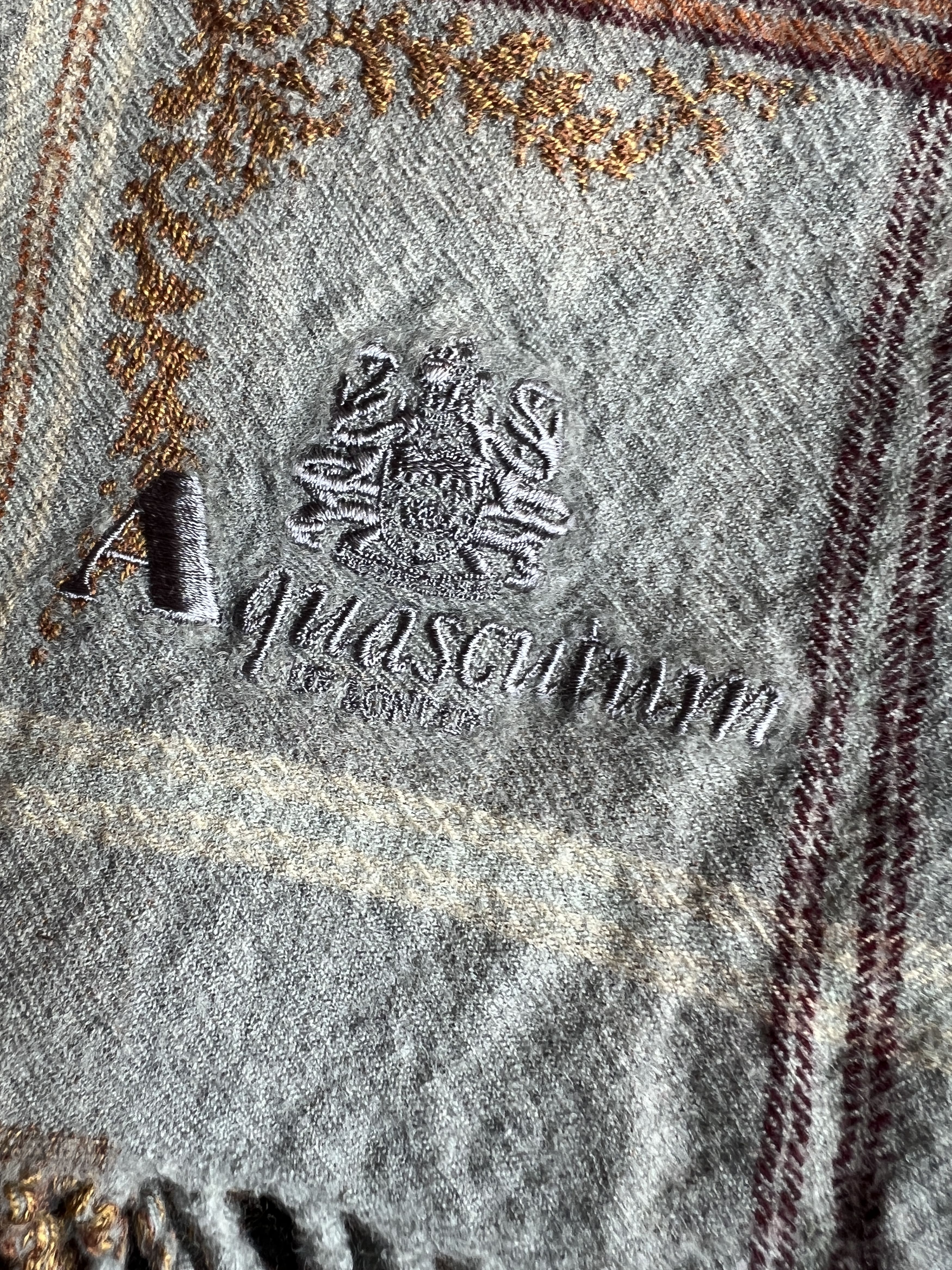 Aquascutum Auth Aquascutum large scarf Size ONE SIZE - 4 Thumbnail