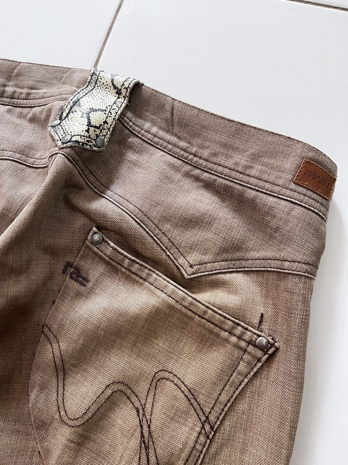 Tornado Mart JAPANESE NCFM SNAKE PHYTON FLARED JEANS Size US 33 - 7 Thumbnail