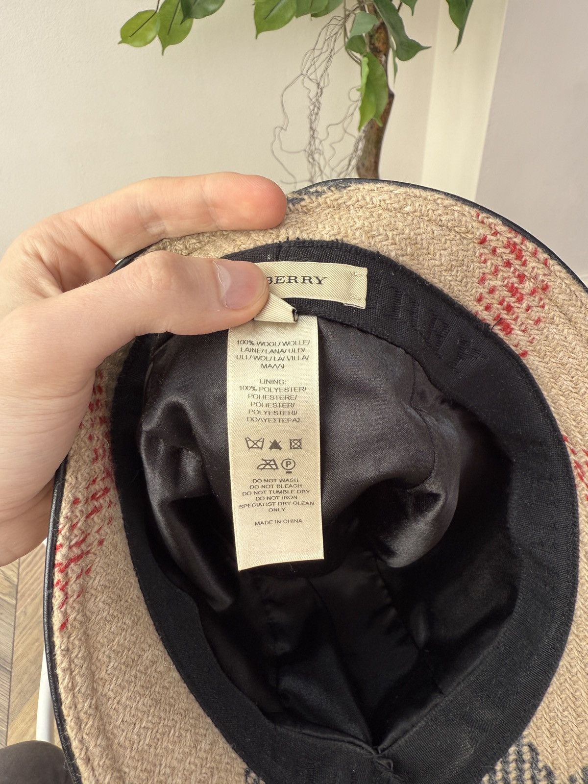 Burberry Vintage Burberry Bucket Hat Wool Leather Trim Nova Check Size ONE SIZE - 9 Thumbnail