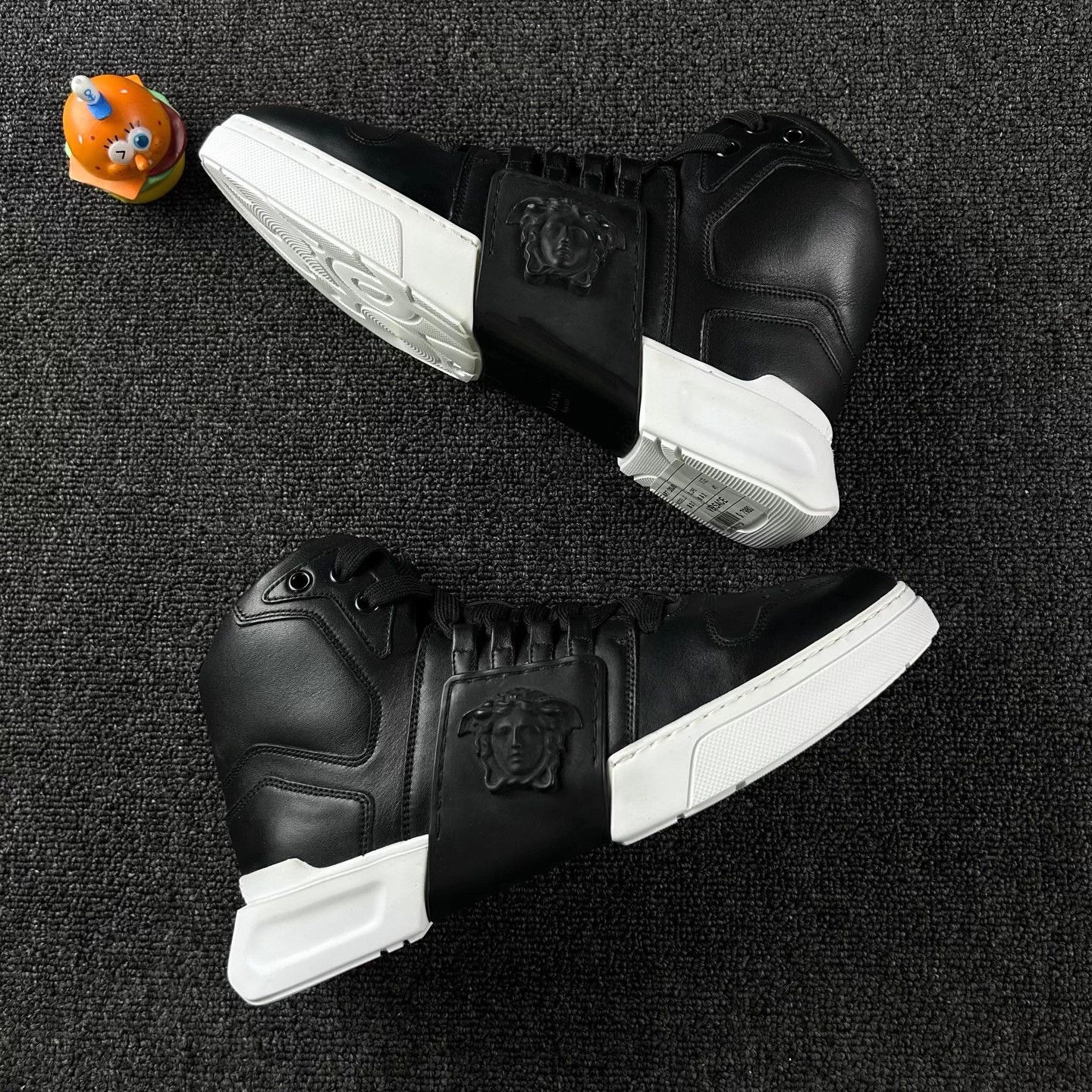 Versace Versace Medusa Black High-Top Sneakers Size US 8 / EU 41 - 4 Thumbnail