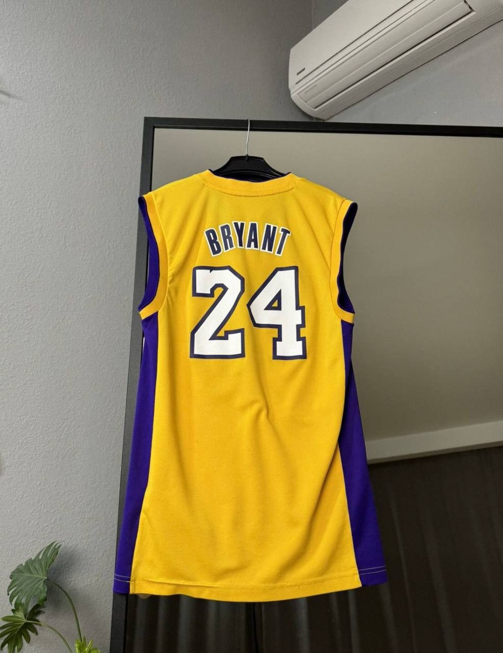 NBA Lakers Los Angels Kobe Bryant Adidas Jersey Basketball Size US S / EU 44-46 / 1 - 3 Thumbnail