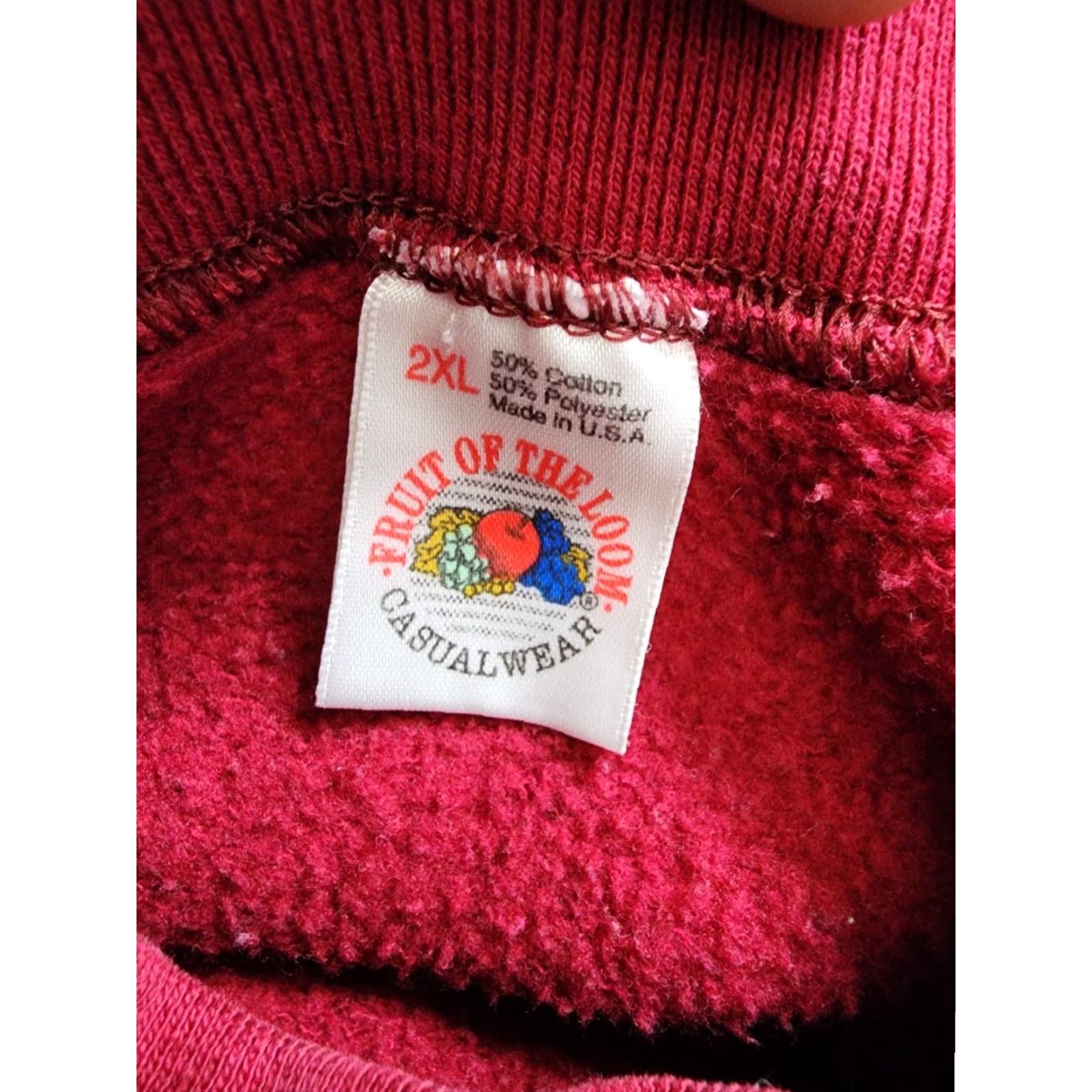 Fruit Of The Loom VINTAGE Fruit Of The Loom Sweatshirt 2XL Unisex Adults Crewneck Burgundy Red USA Blank 80s Womens 2XL Sweatshirt Crewneck Vintage 80s Size XXL / US 16-18 / IT 52-54 - 4 Thumbnail