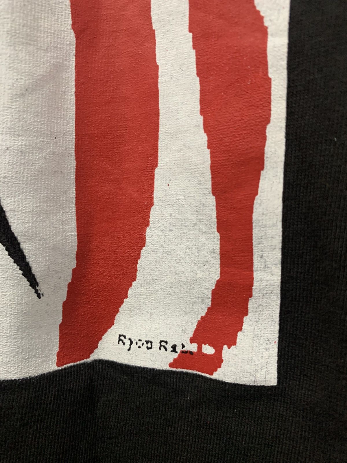 Band Tees Vintage Tixy Cyllyn The Secret Show Tour 1997 Size US XL / EU 56 / 4 - 4 Thumbnail