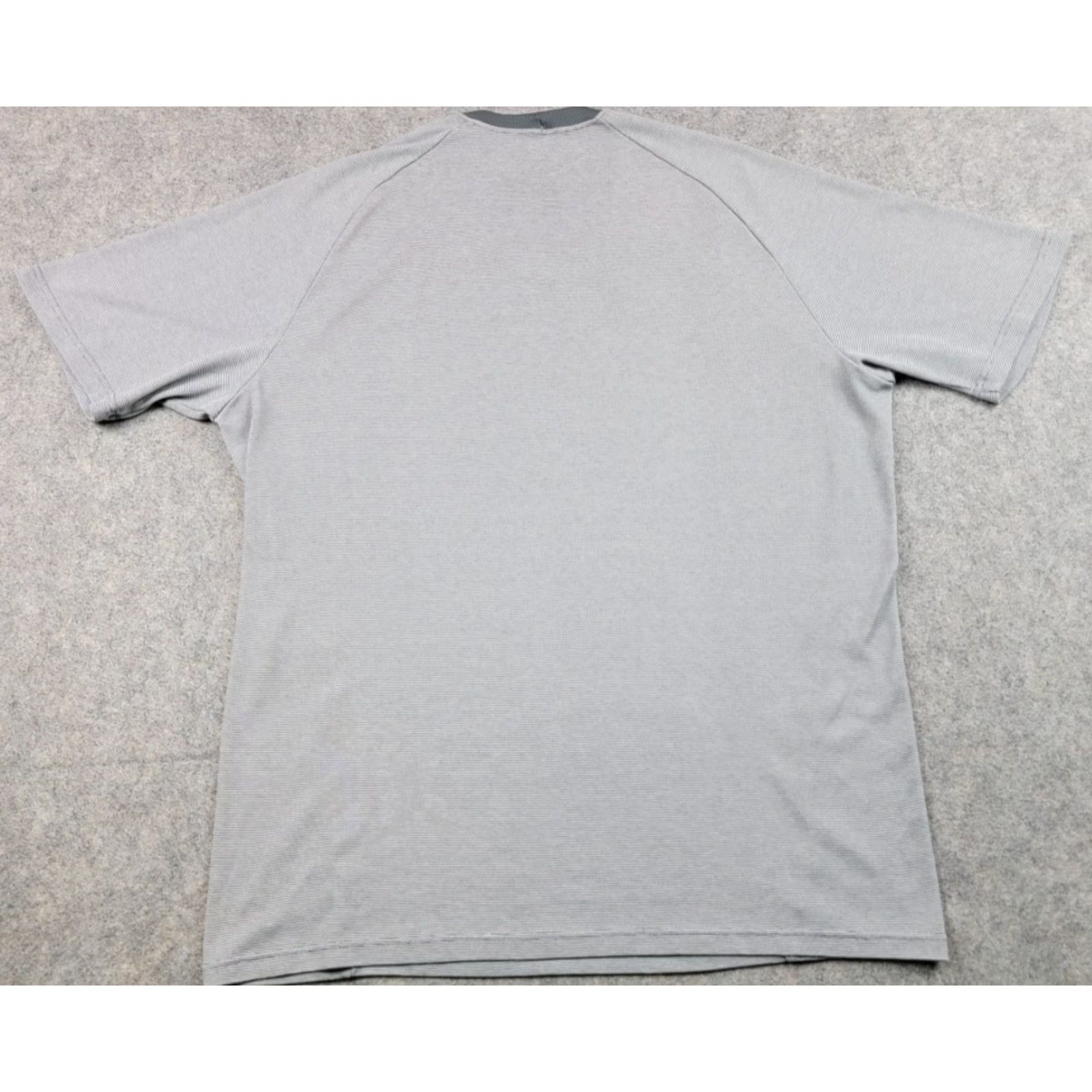 Patagonia Patagonia Shirt Mens XL Gray Capilene Short Sleeve Crew Neck Outdoor Active Hike Size US XL / EU 56 / 4 - 7 Thumbnail